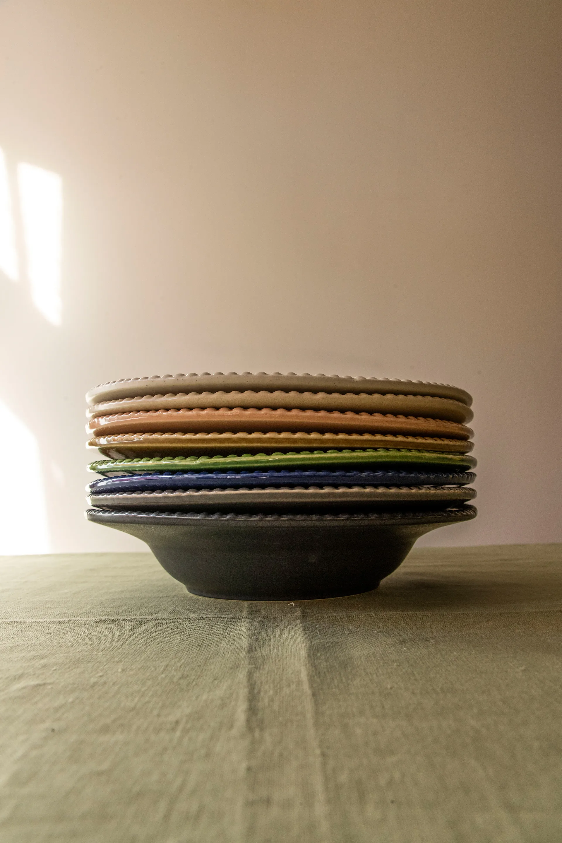 Daria pastallerken Ø35 cm, Clean grey PotteryJo