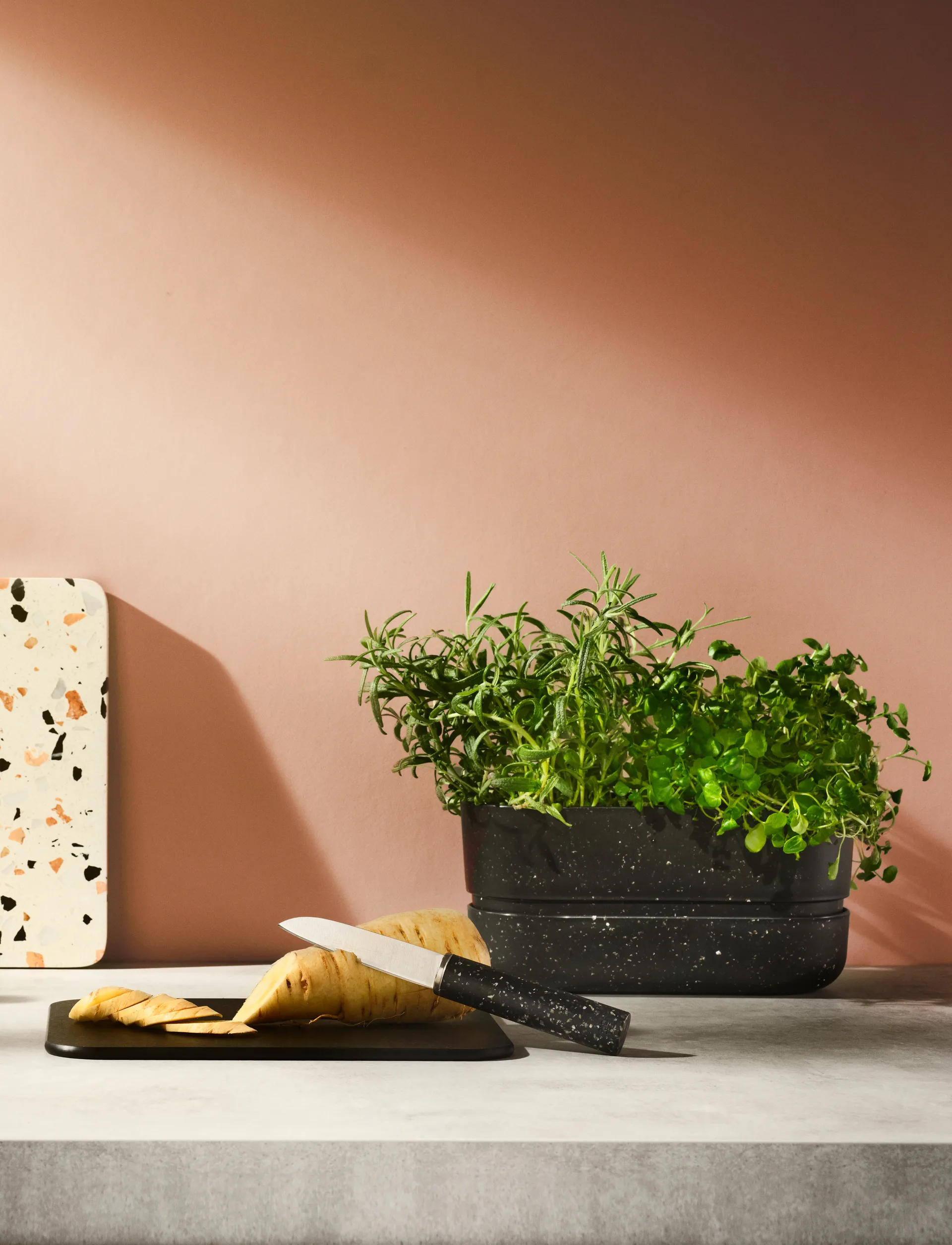 POT-IT urtekrukke 22,2 cm, Black RIG-TIG