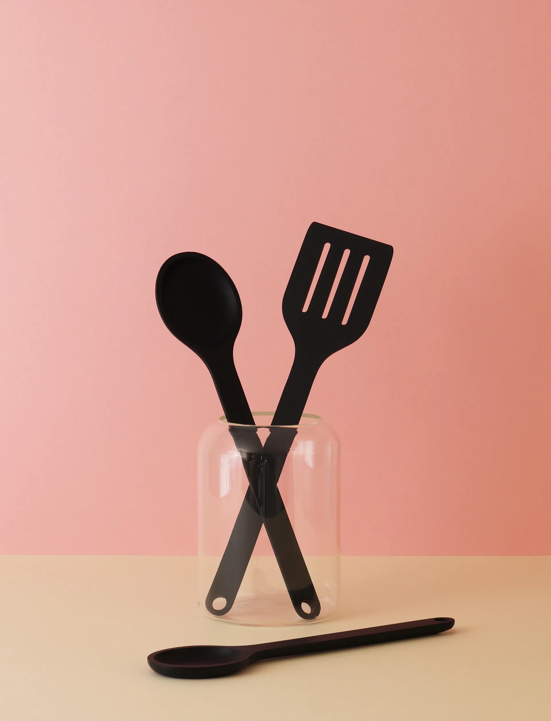 STIR-IT grydeske 26 cm, Black RIG-TIG