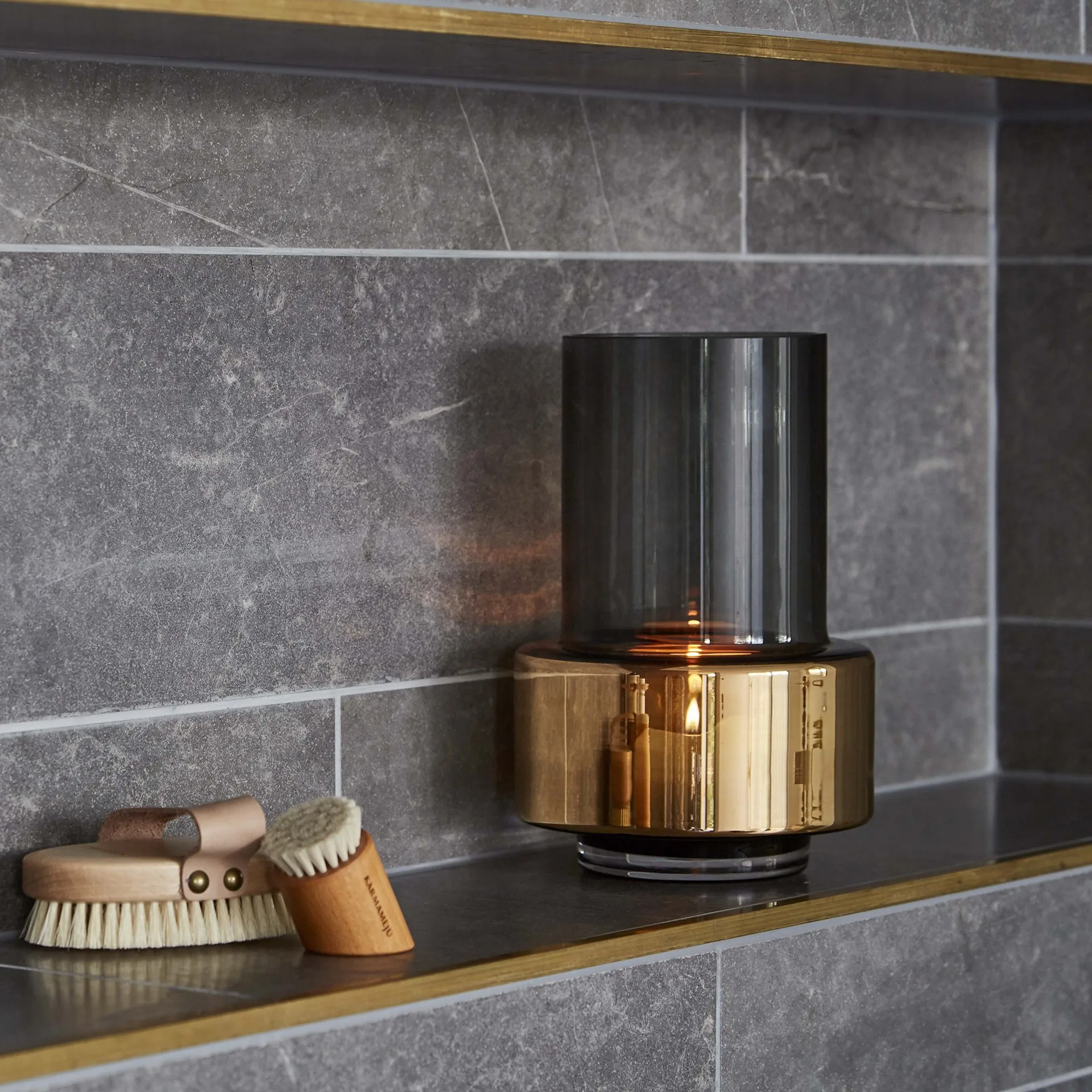 Hurricane smoked no. 26, Guld Ro Collection