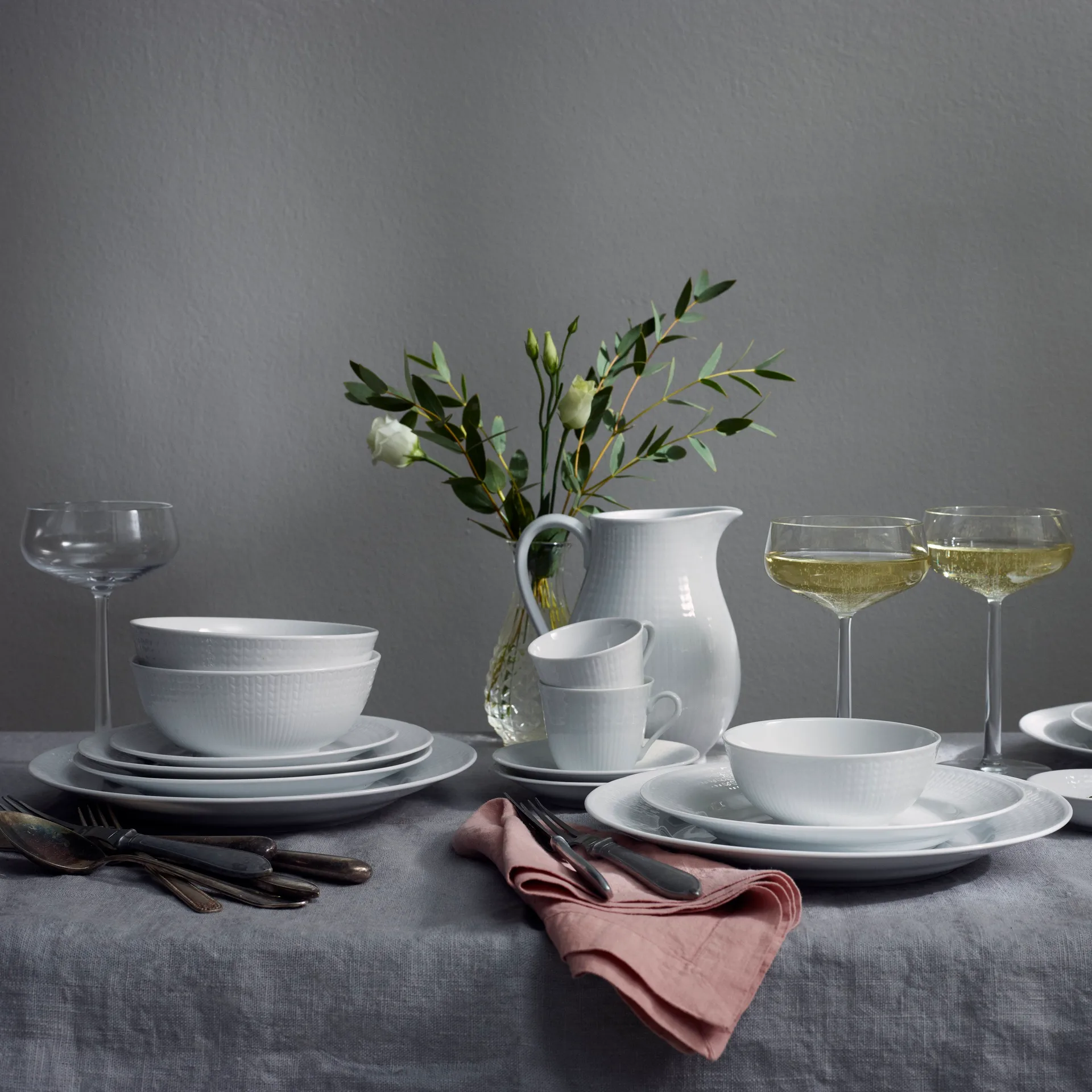 Swedish Grace asiet 17 cm, 6 stk sne-hvid,  Rörstrand