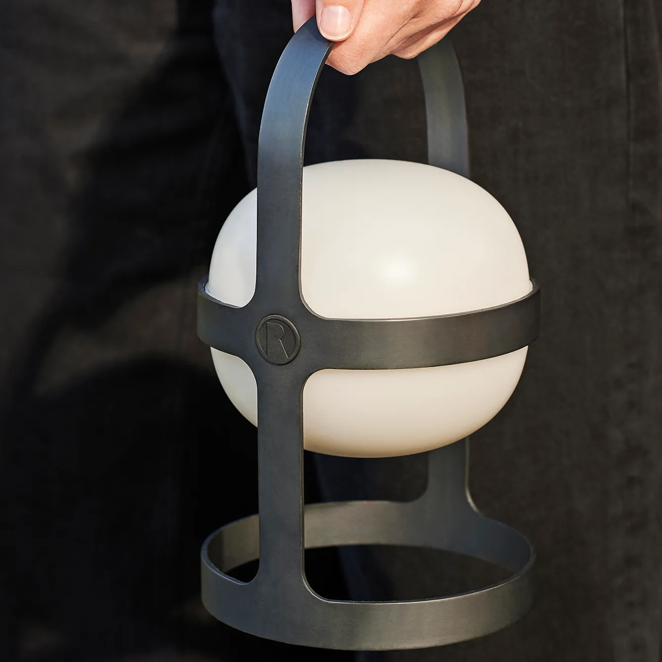 Soft Spot solcellelampe sort, 25 cm Rosendahl