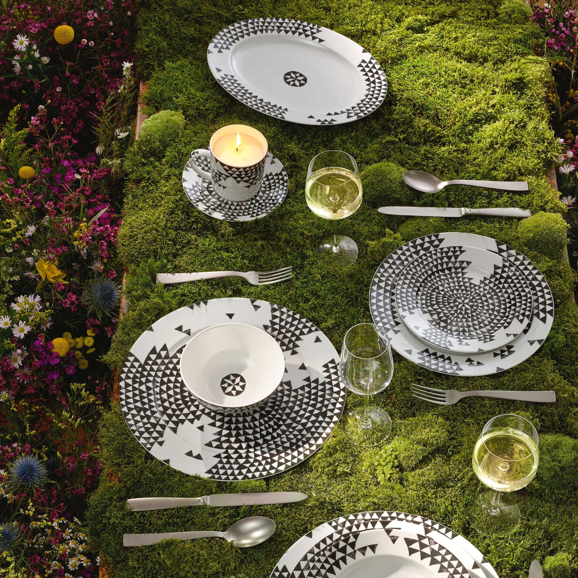 Magic Garden Black Seeds lys i krus, Hvid/Sort Rosenthal