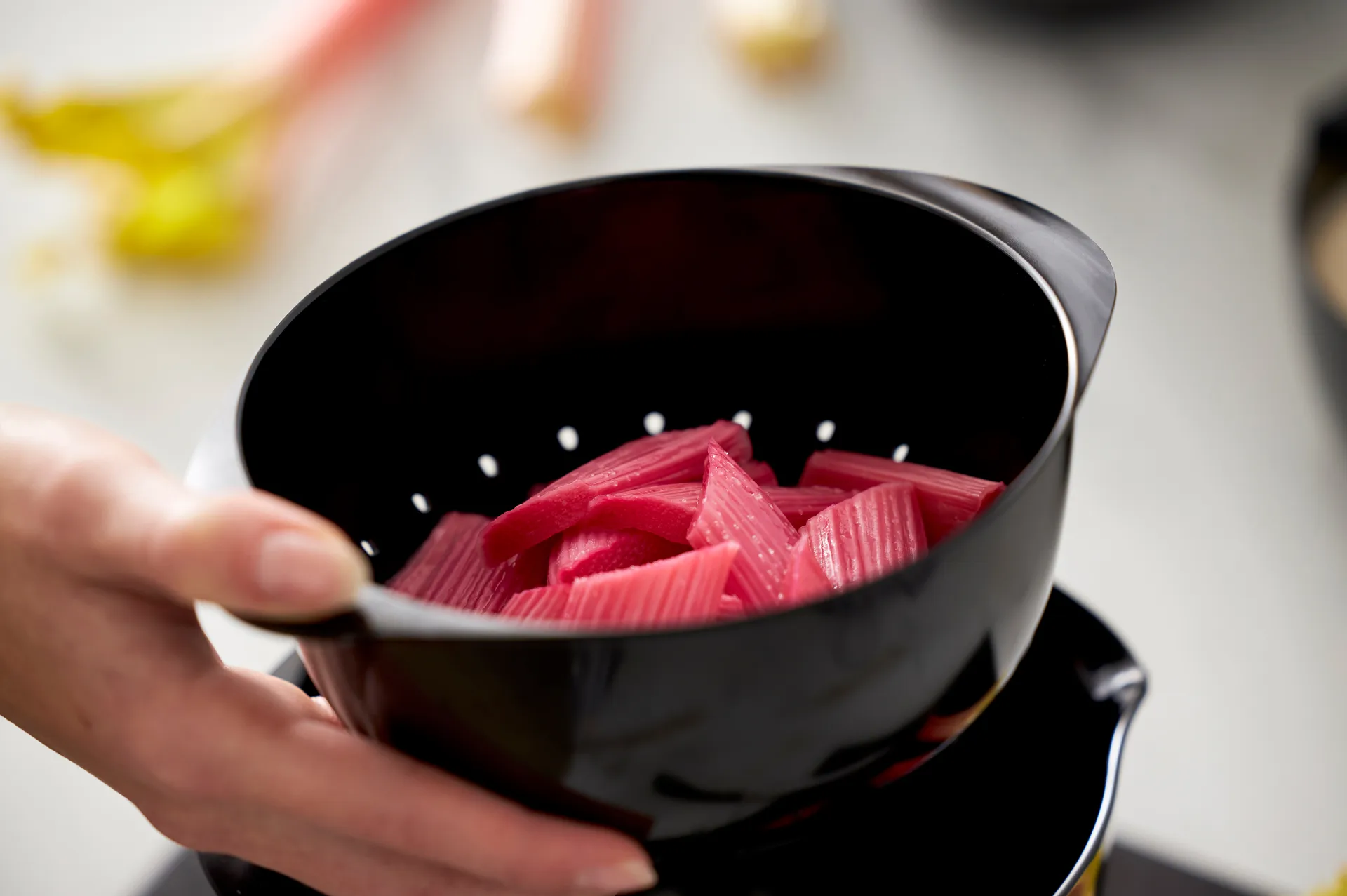 Margrethe dørslag til skål 1,5 l, Black Rosti