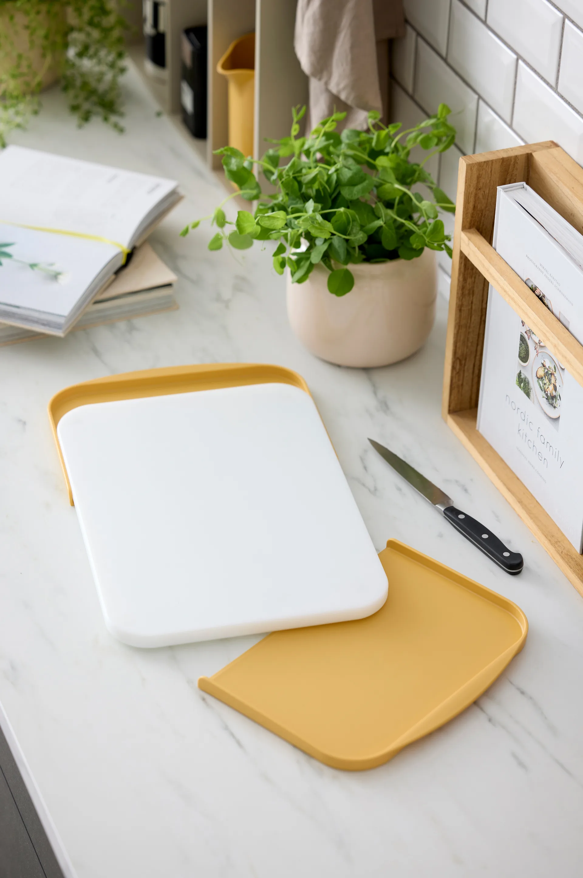 Separa skærebræt med bakker, Curry, 39x26 cm Rosti