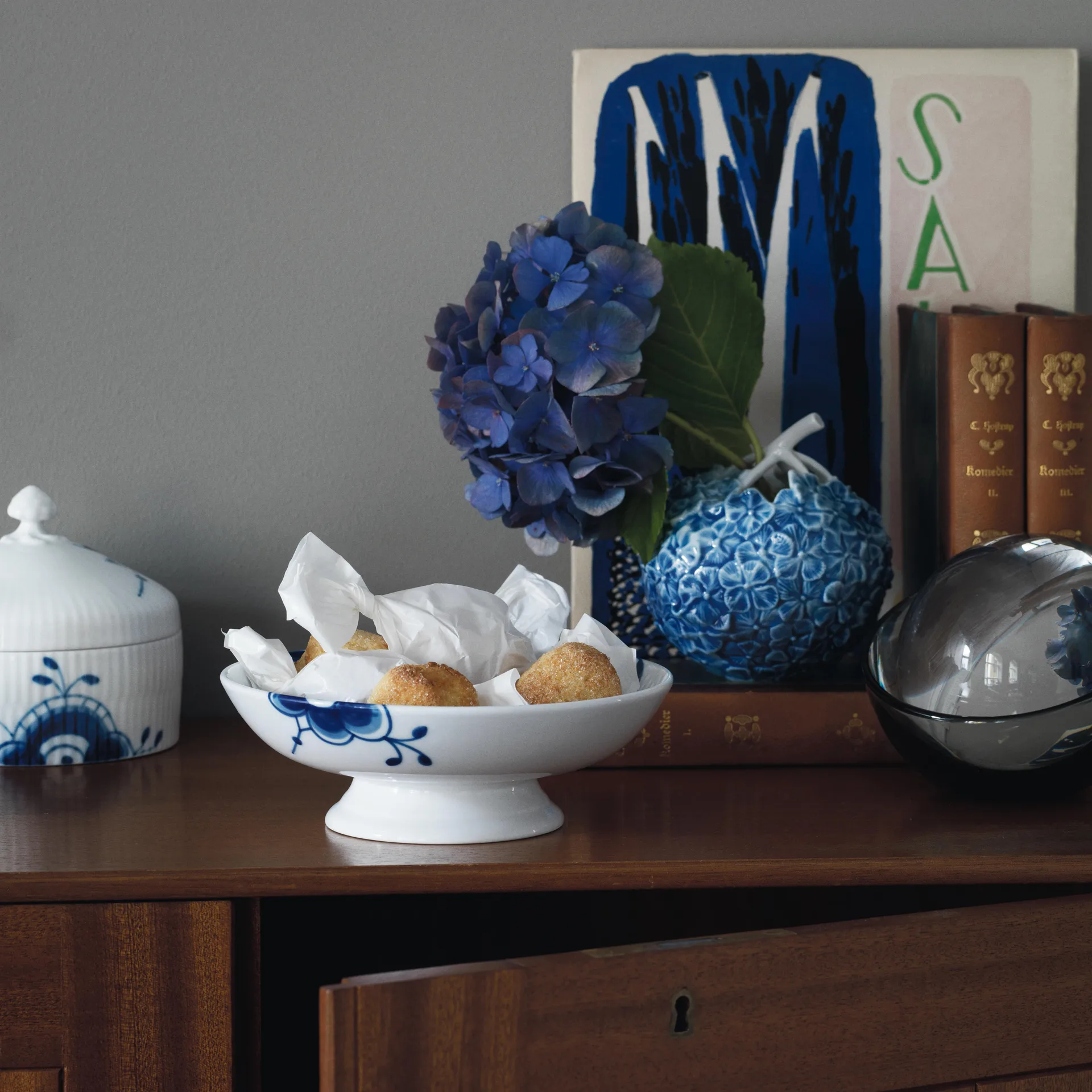 Blå Mega Riflet skål på fod, 17 cm Royal Copenhagen