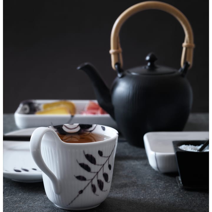Black Fluted Mega kop med høj hank, 33 cl Royal Copenhagen