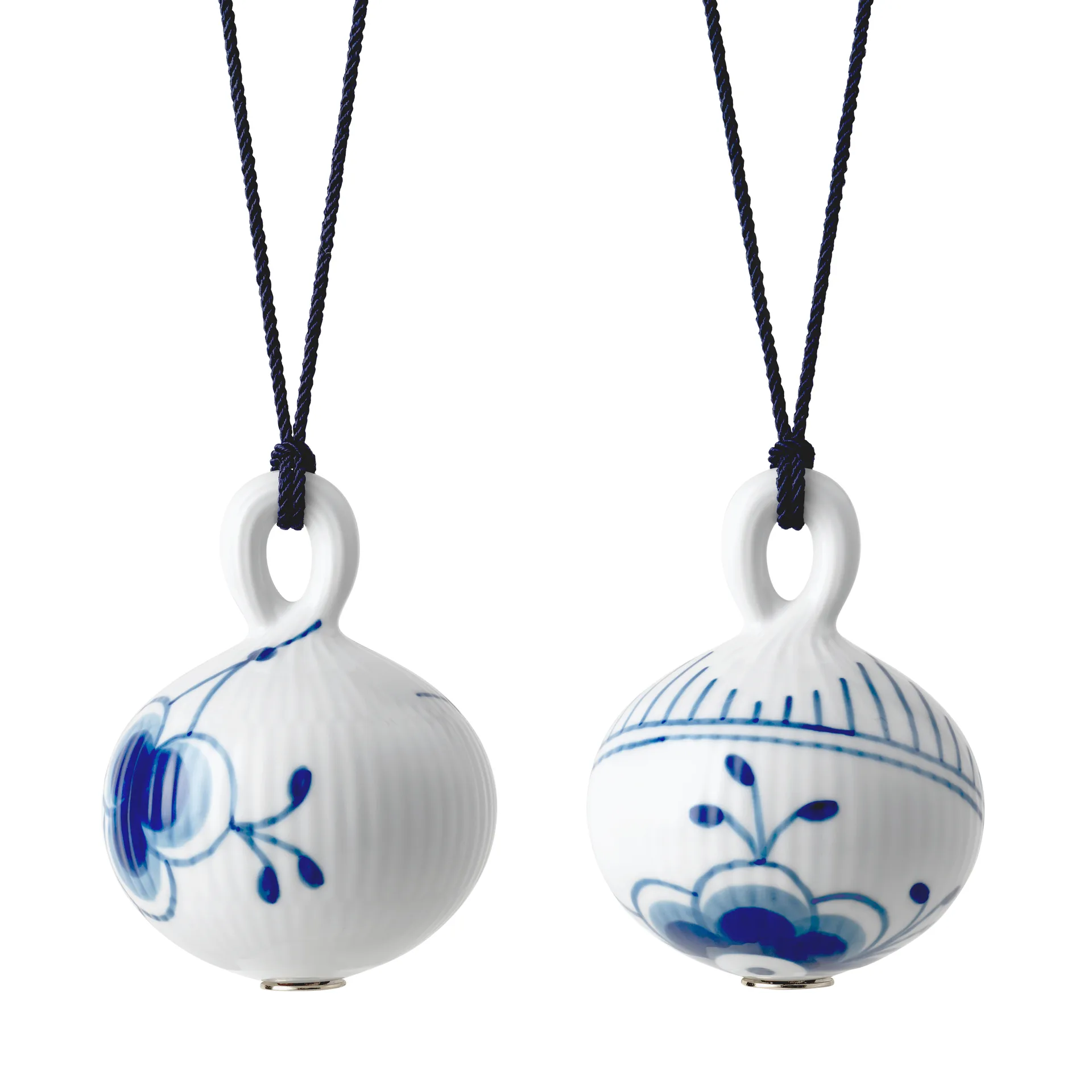 Blue Fluted Mega julekugle 2 dele, Ø9,5 cm Royal Copenhagen