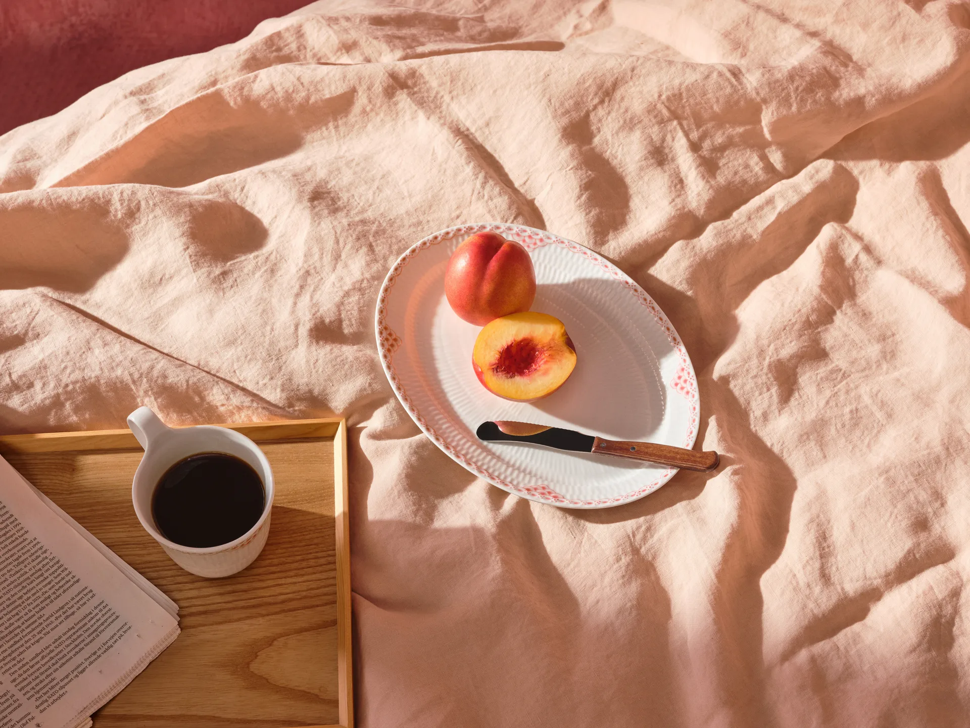 Coral Lace ovalt fad 21x28,5 cm, Koral-hvid Royal Copenhagen