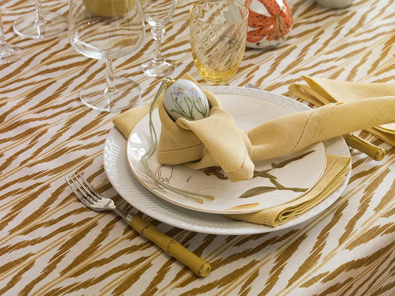 Royal Copenhagen påskeæg 2022 6 cm 2 dele, Poetens påskelilje knop & blad Royal Copenhagen