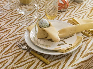 Royal Copenhagen påskeæg 2022 6 cm 2 dele - Poetens påskelilje knop & blad - Royal Copenhagen