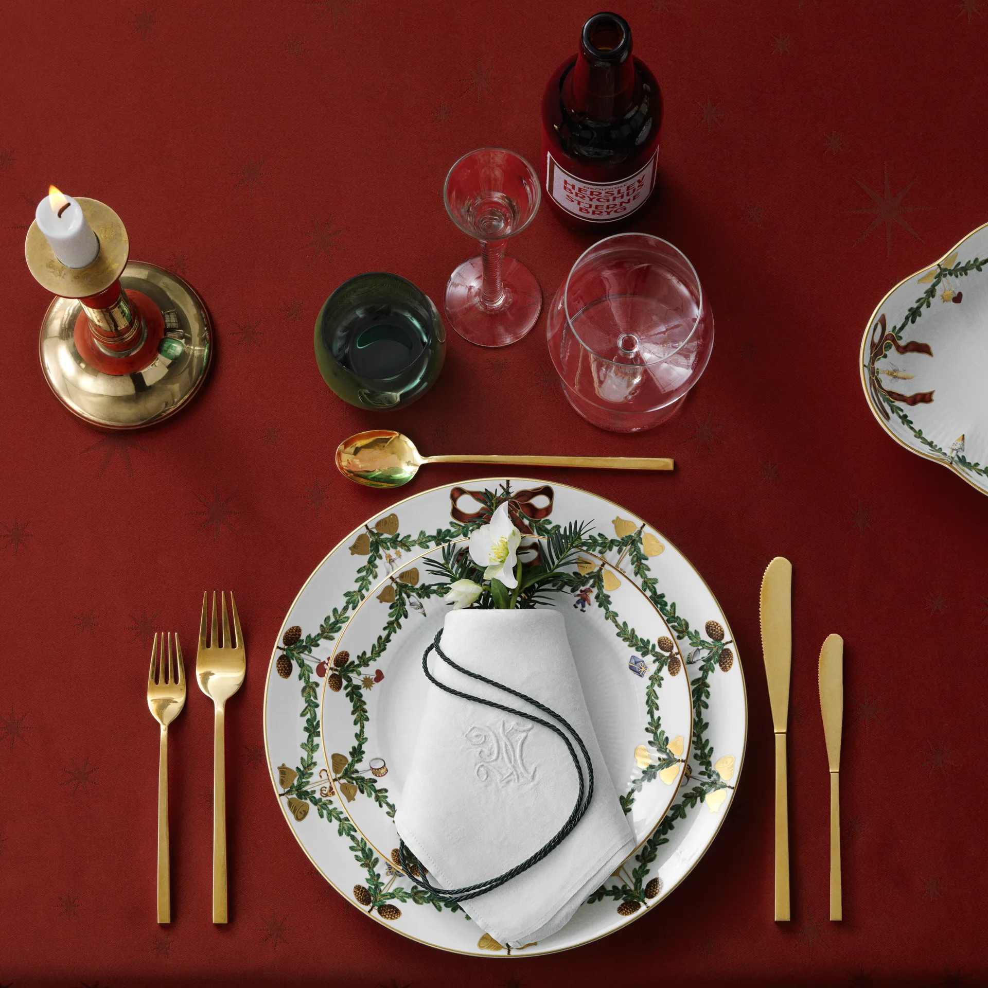 Stjerne Riflet Jul tallerken, Ø 19 cm Royal Copenhagen