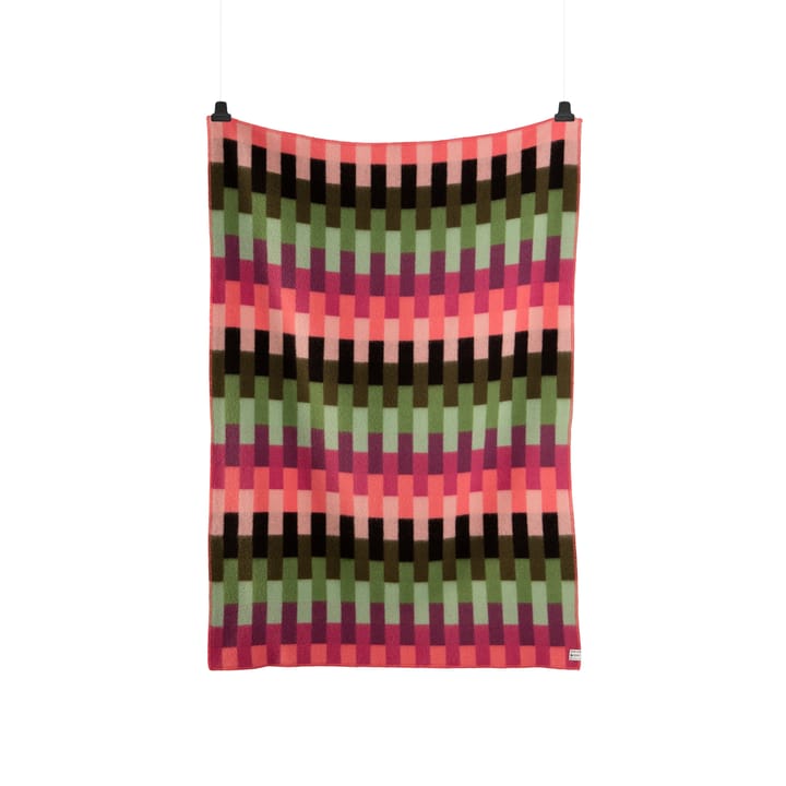 Åsmund boldt tæppe 135x200 cm - Pink-grøn - Røros Tweed