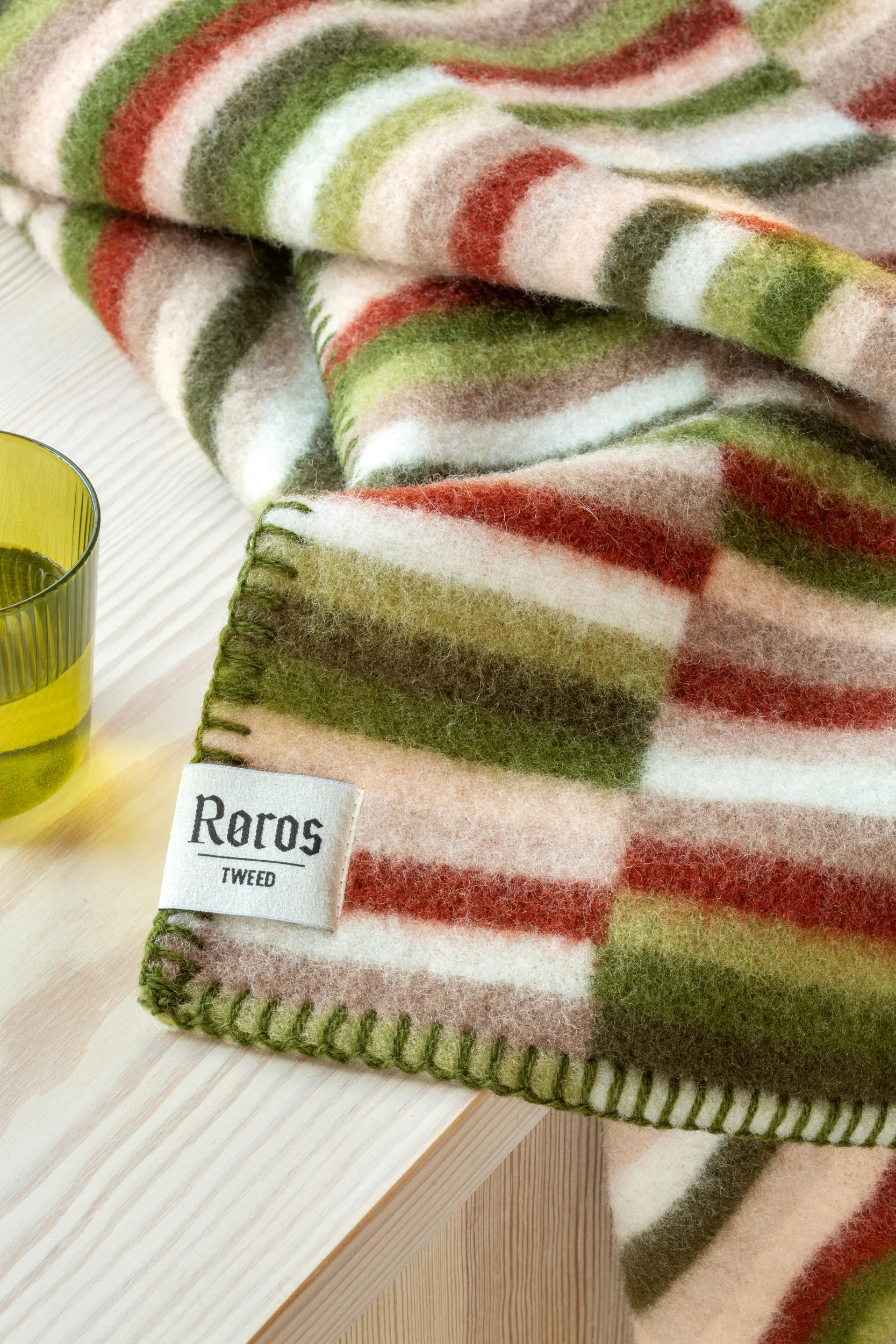 Ida tæppe 135x200 cm, Olive burgundy Røros Tweed