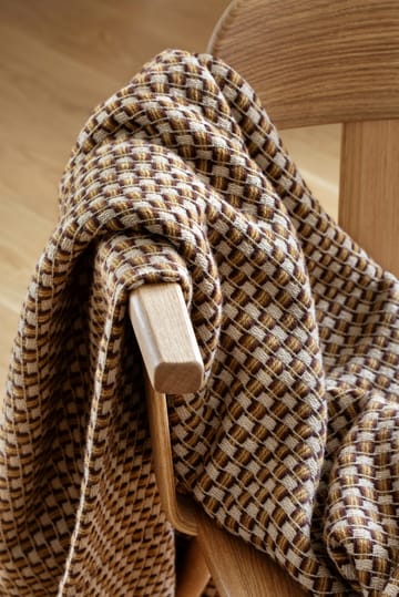 Isak plaid 150x210 cm - Chestnut - Røros Tweed
