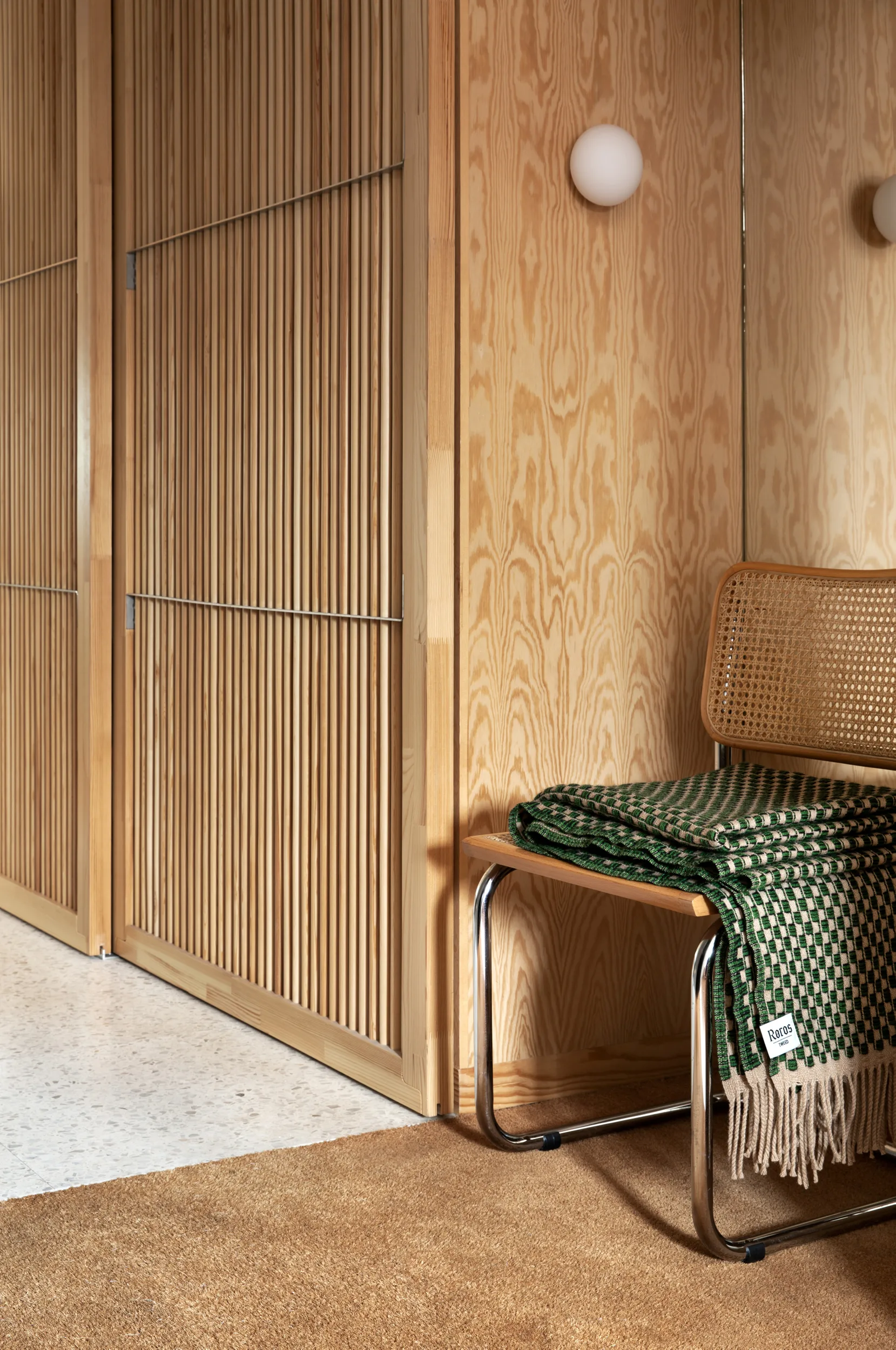 Isak plaid 150x210 cm, Meadow Røros Tweed