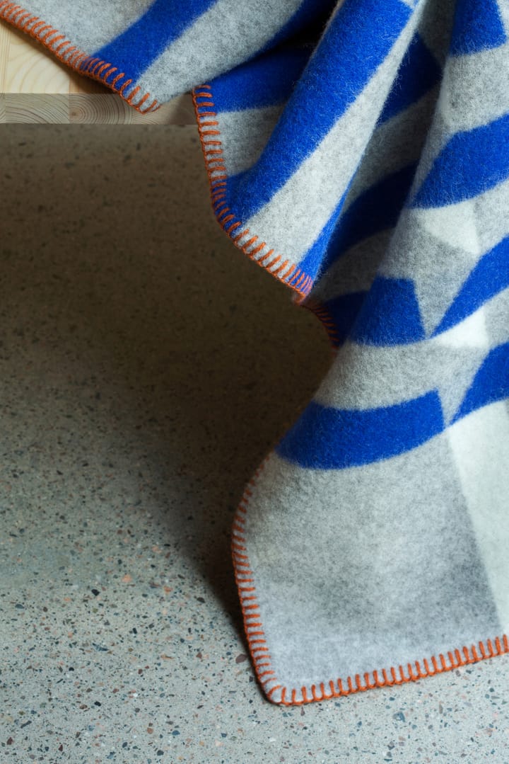 Kvam tæppe 135x200 cm, Blue Røros Tweed