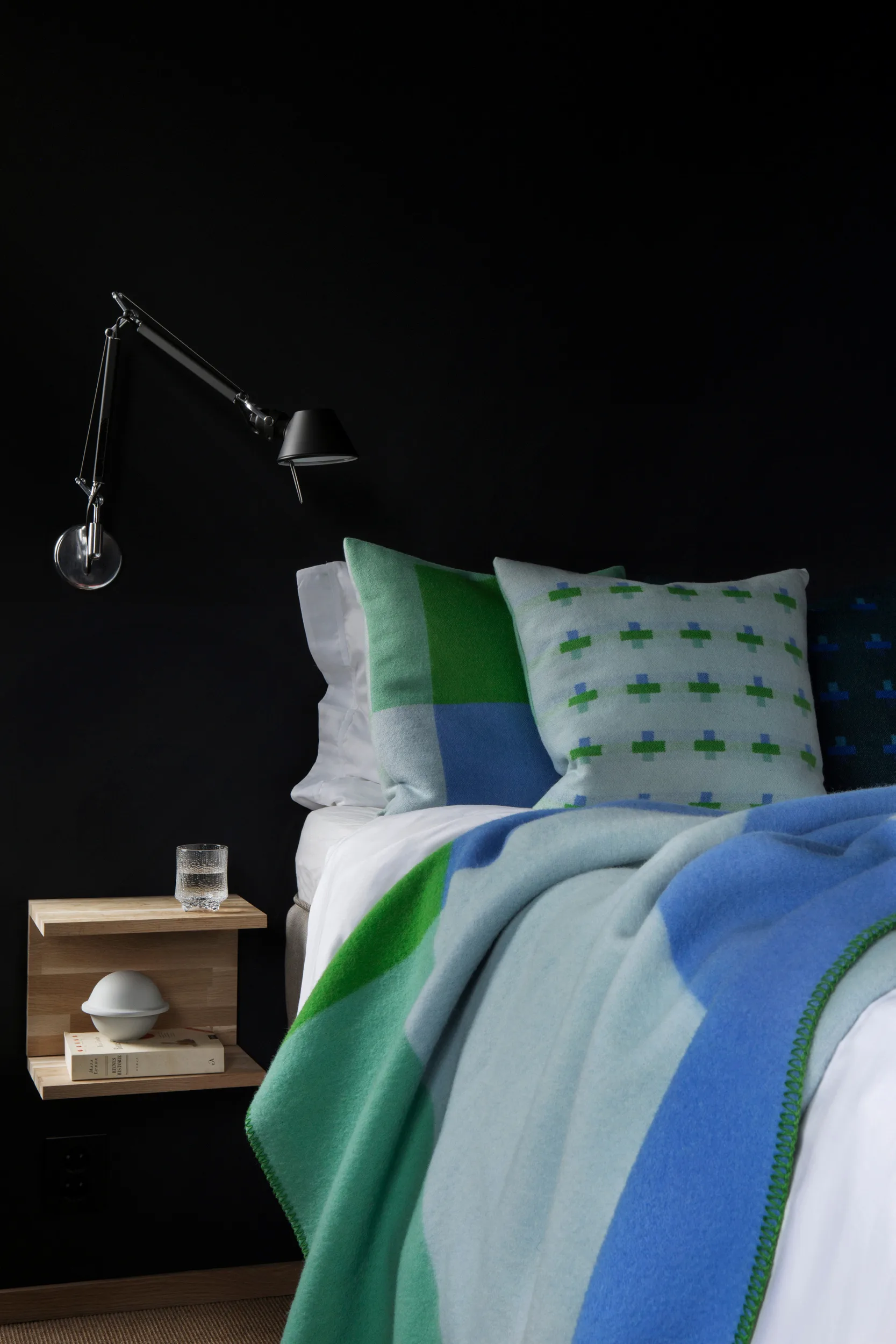 Syndin tæppe 135x200 cm, Glacier Røros Tweed