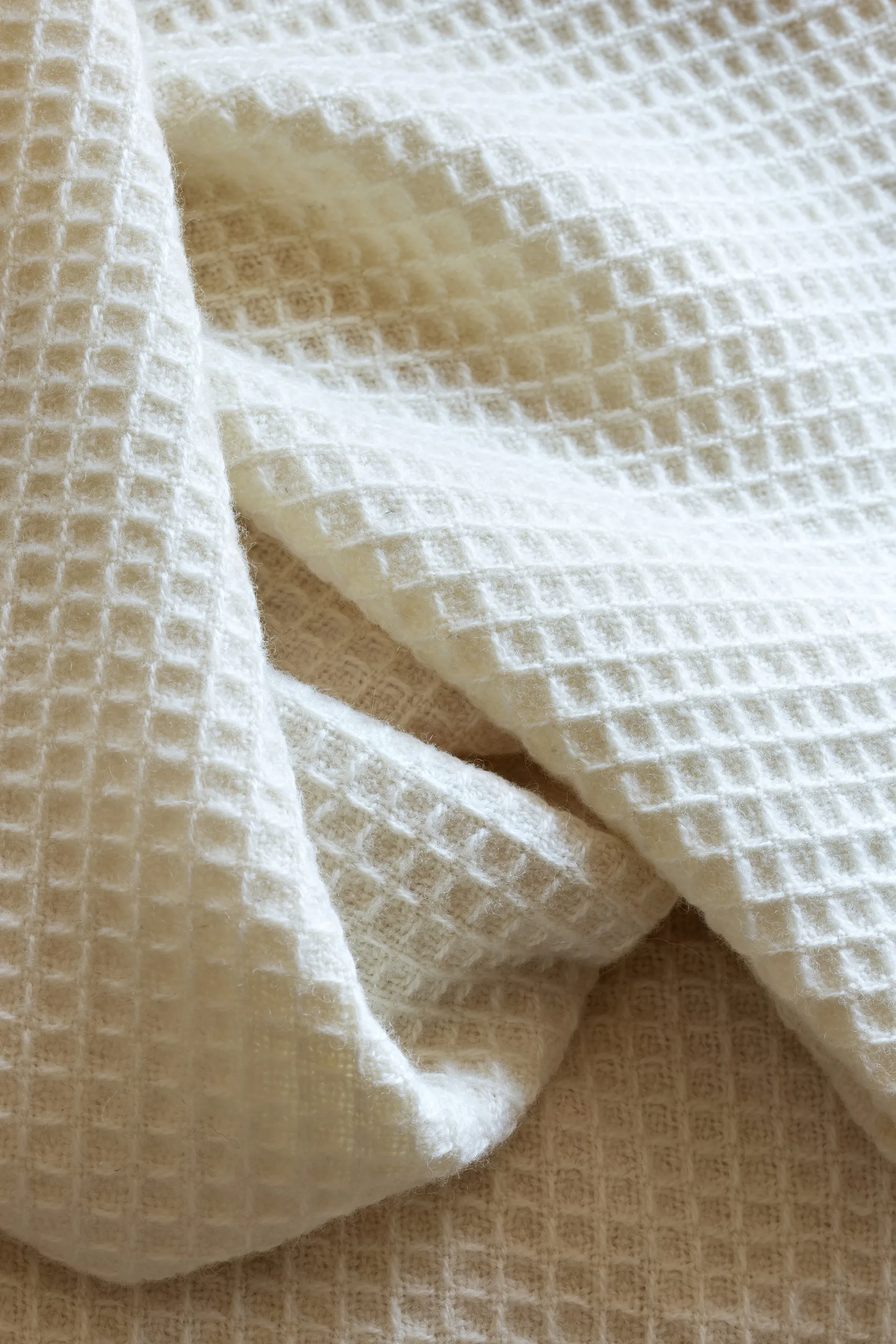 Vega plaid 150x210 cm, Natural Røros Tweed