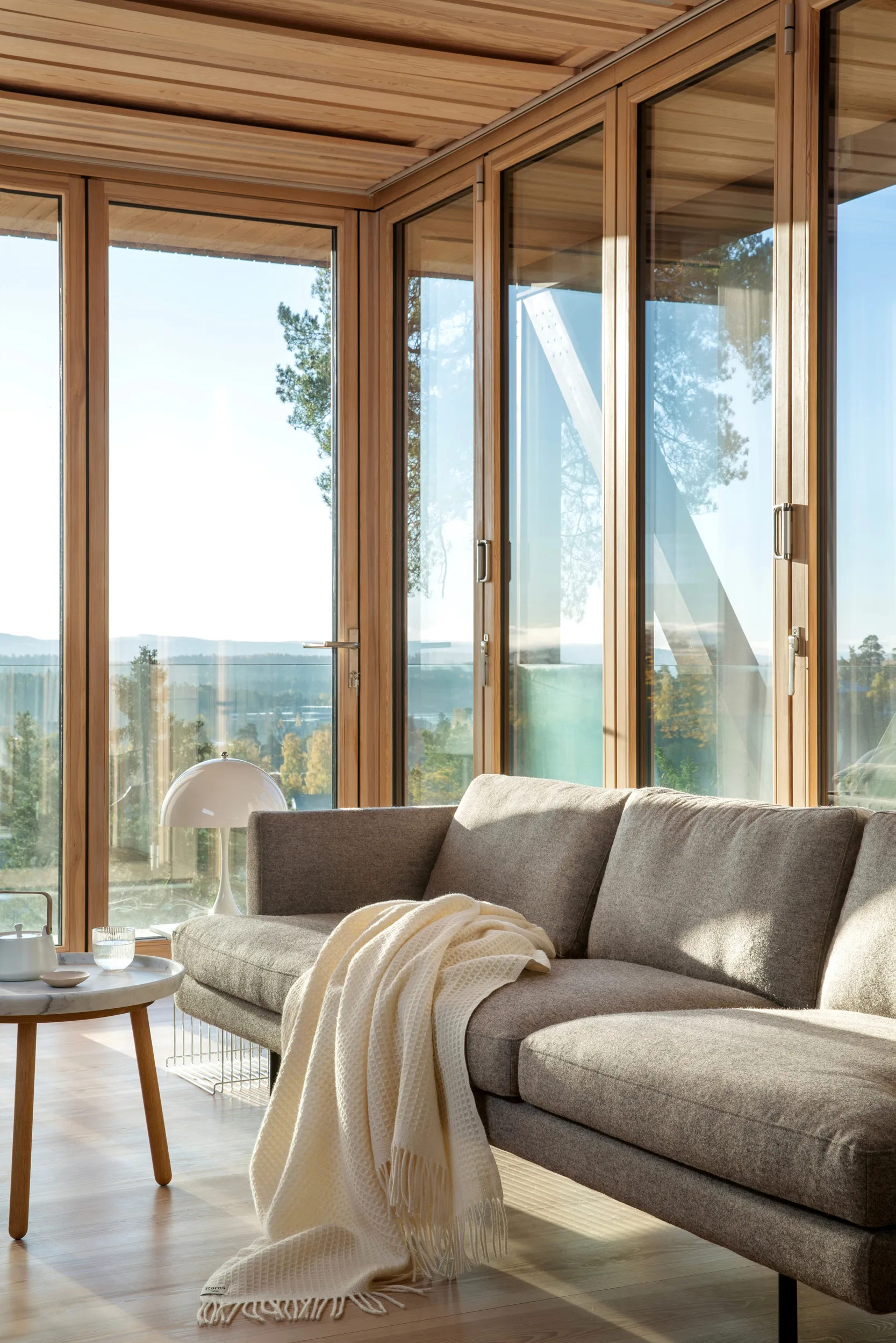 Vega plaid 150x210 cm, Natural Røros Tweed