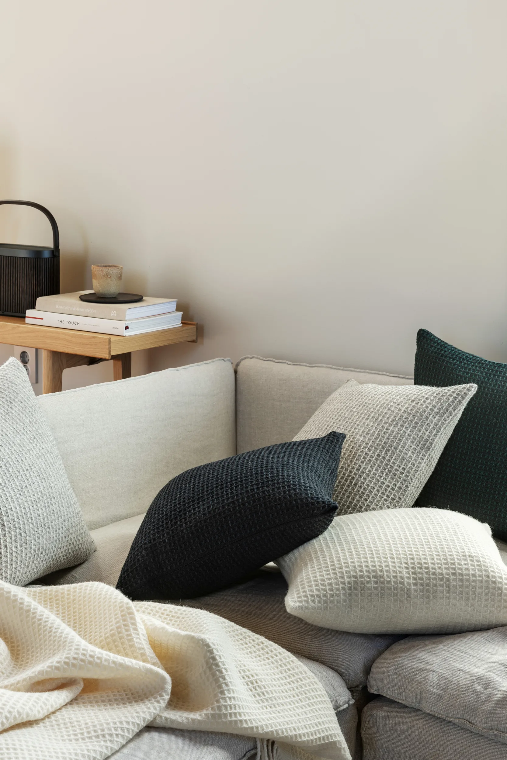 Vega pude 50x50 cm, Natural Røros Tweed