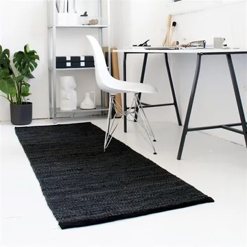 Leather måtte 75x300 cm - black (sort) - Rug Solid