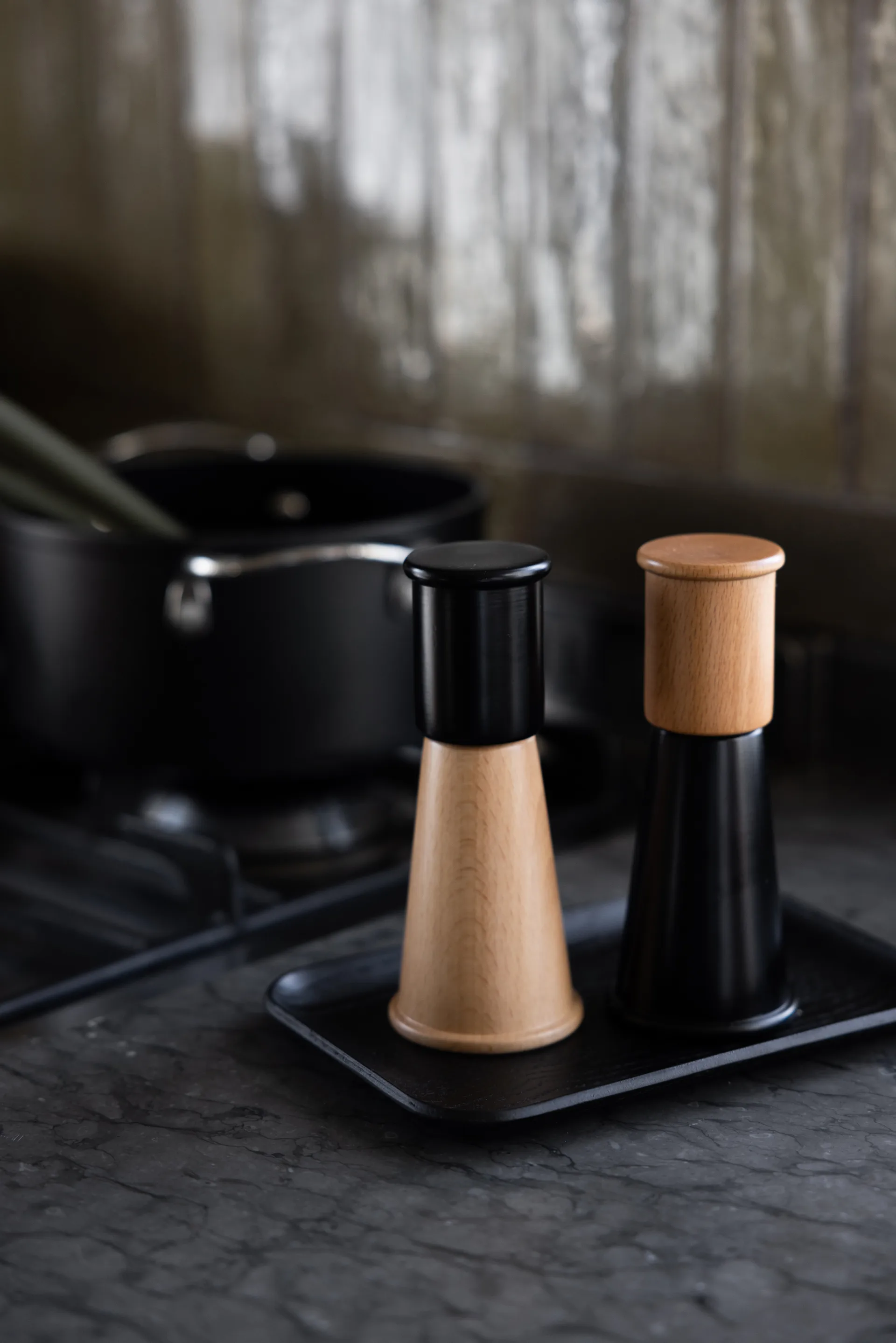 Gurken salt- og peberkværn lille 2 dele, Sort-brun Sagaform