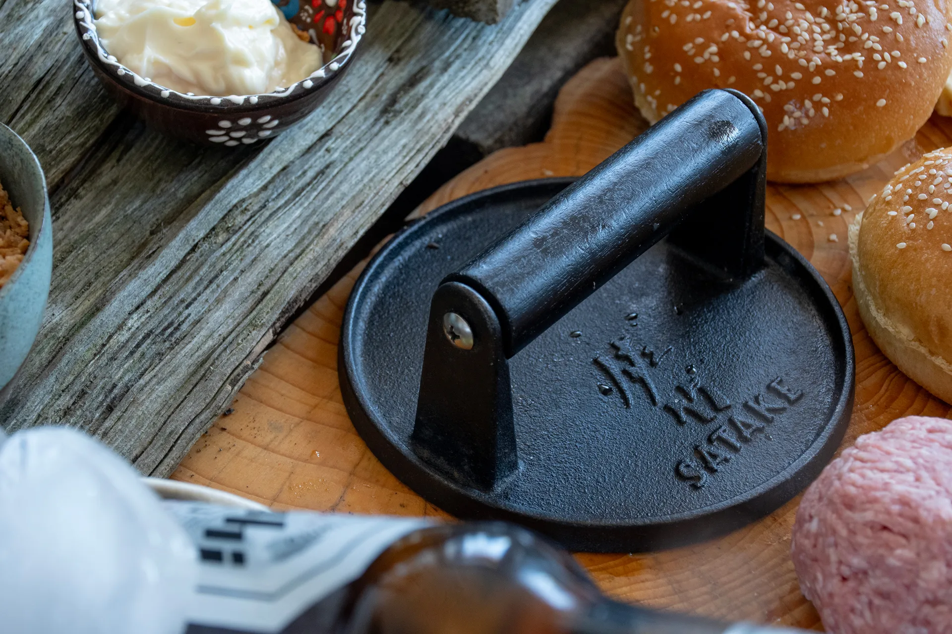 Satake burgerpresser, Støbejern Satake