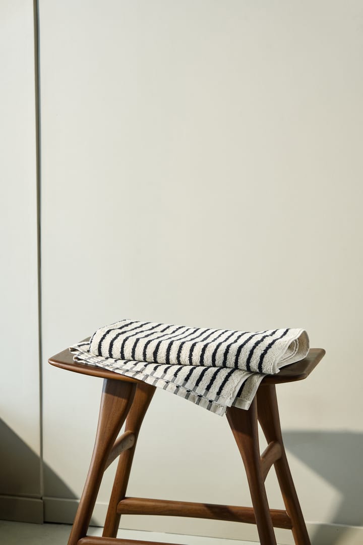 Drift badehåndklæde 70x140 cm, Hvid-sort Scandi Living