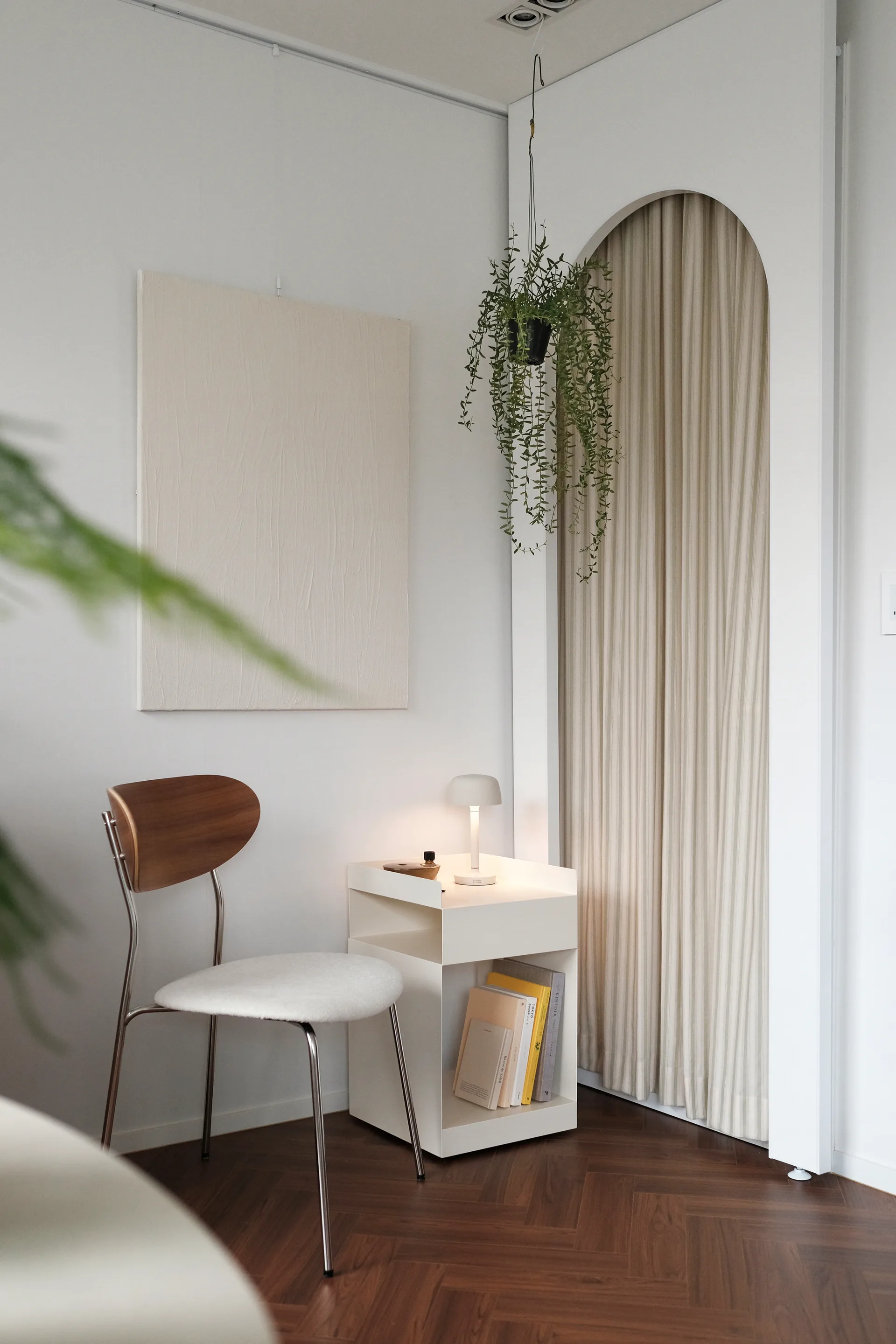 Halo portabel bordlampe 25,5 cm, White Scandi Living