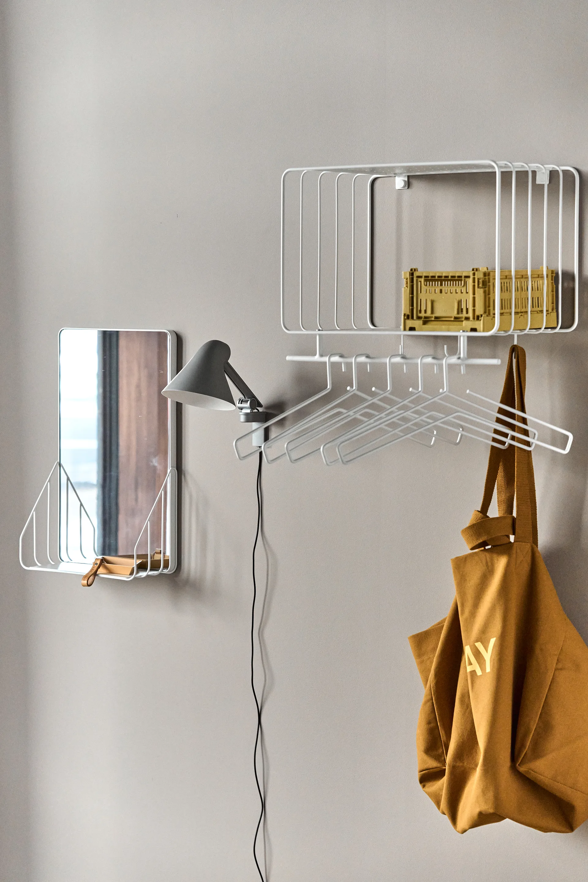 Nod spejl med hylde 30x50 cm, White Scandi Living