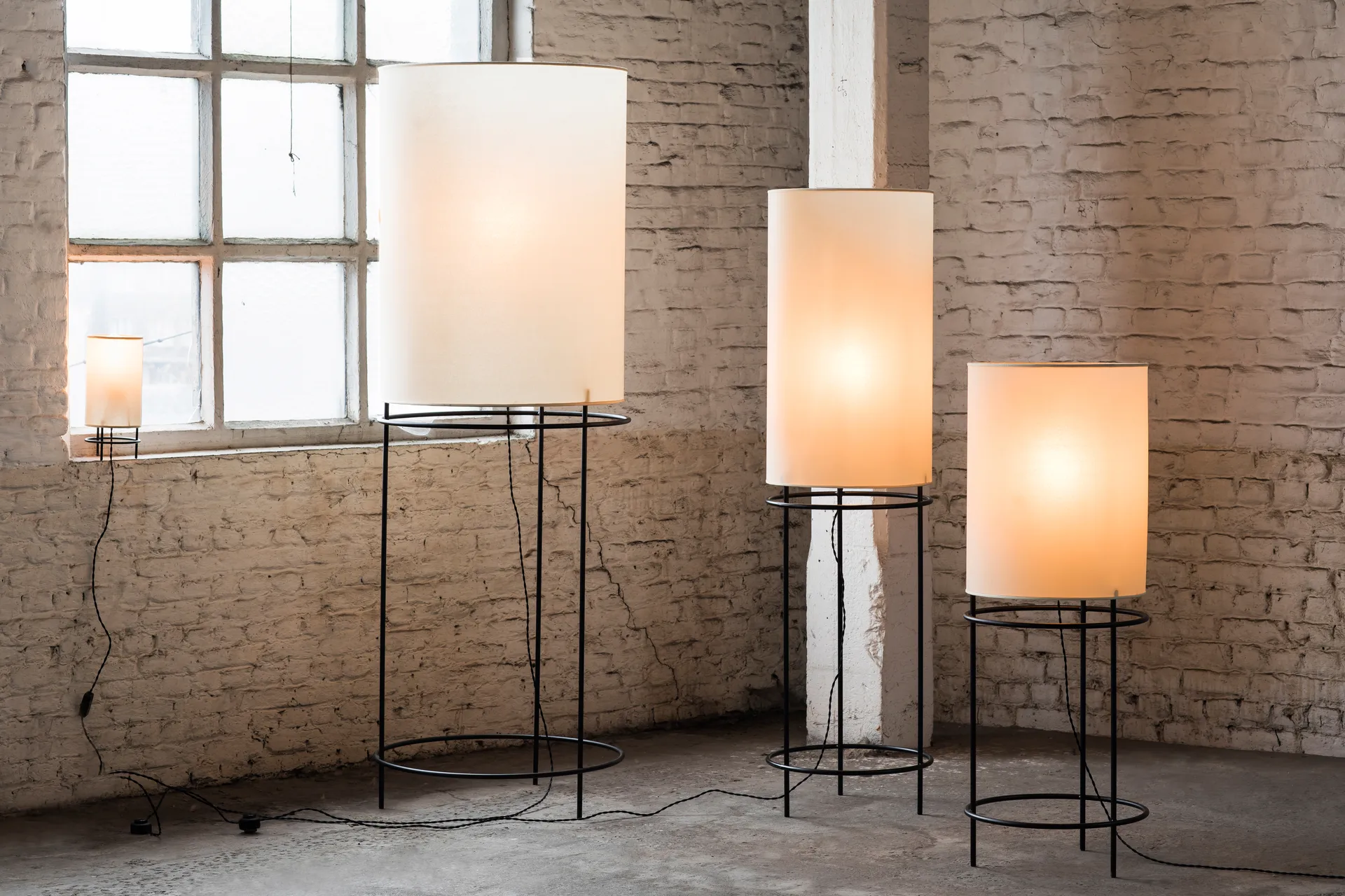 Cylinder bordlampe Ø13 cm, Beige Serax