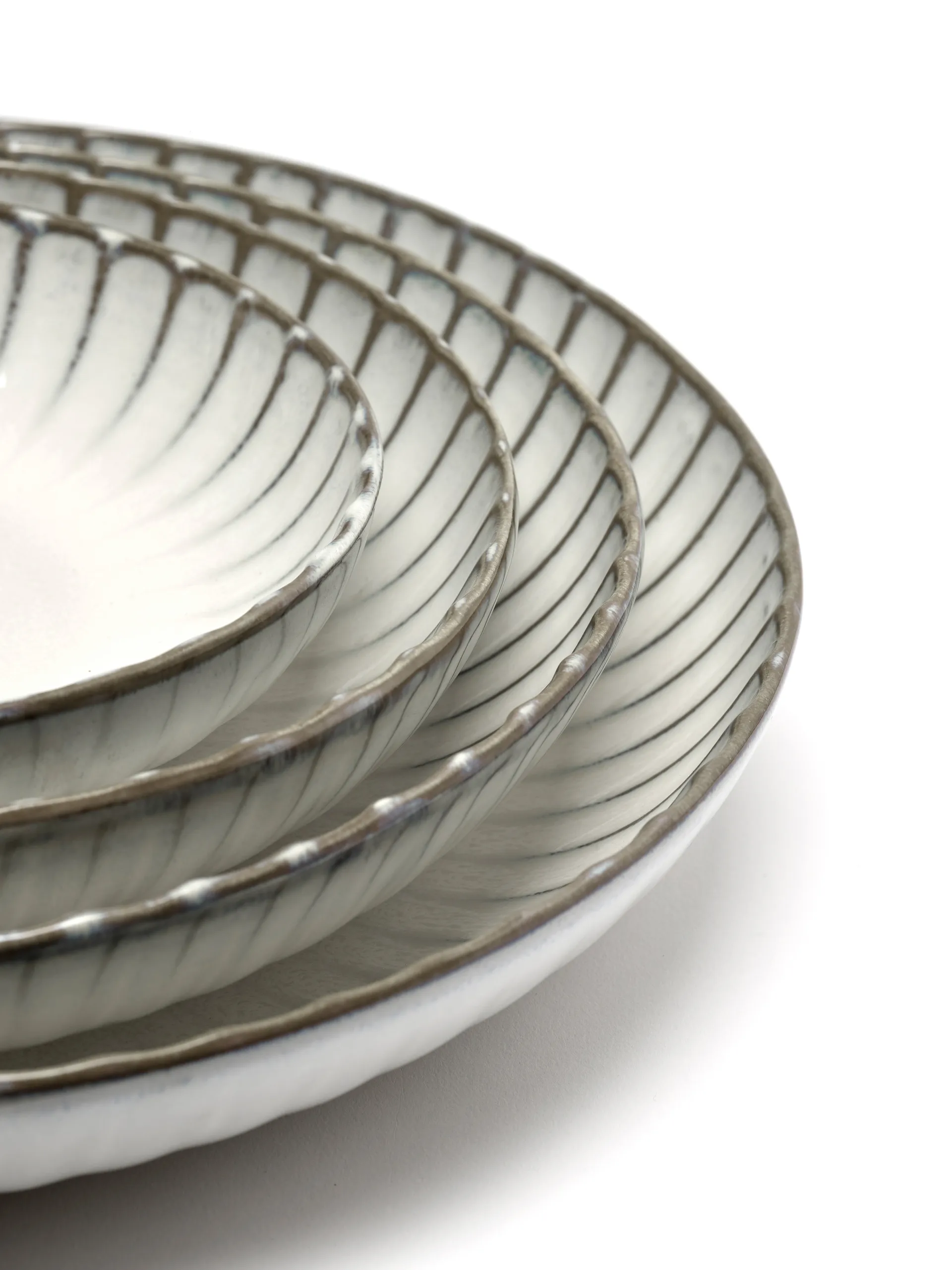 Inku høj tallerken S Ø19 cm, White Serax