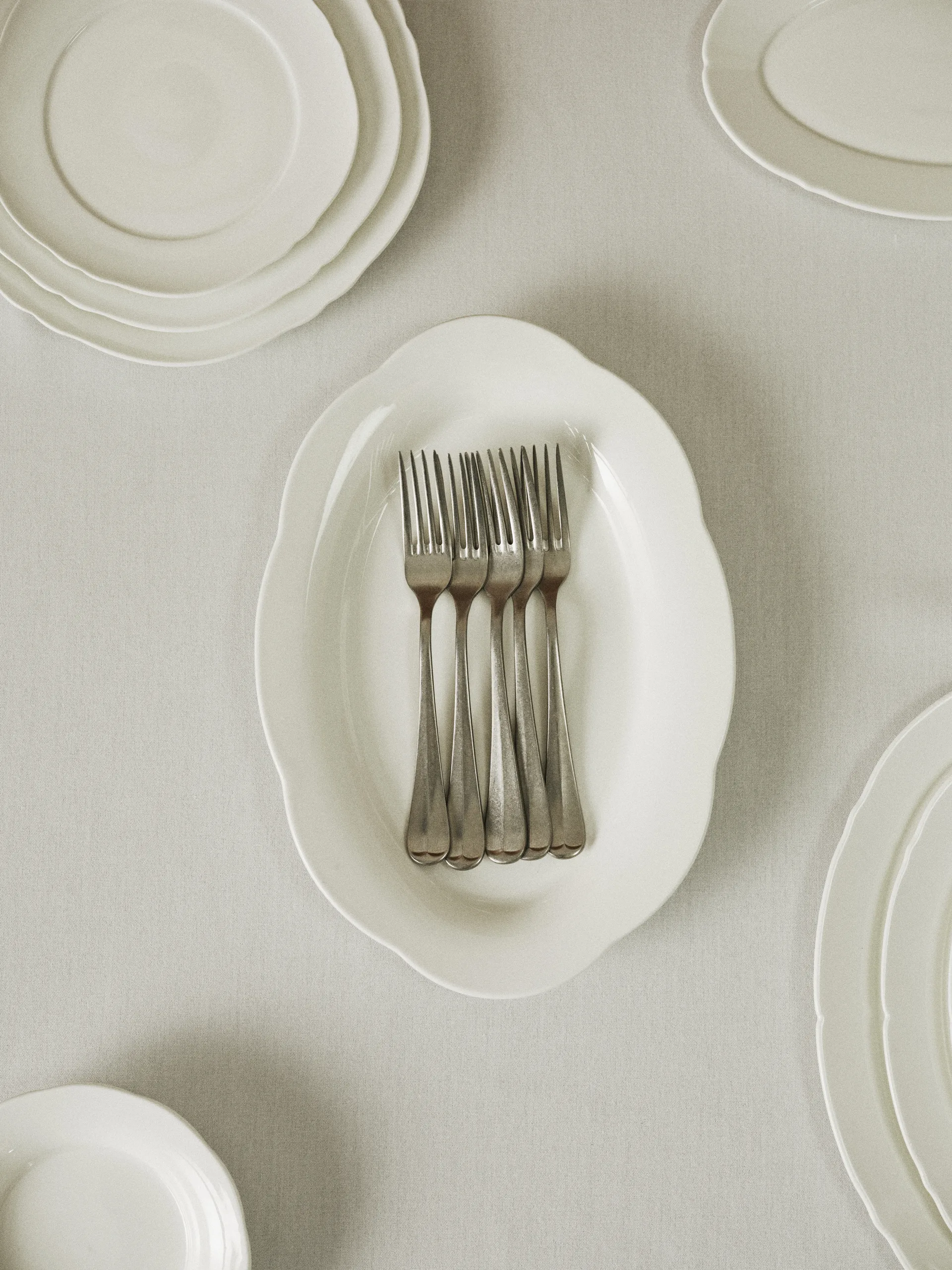 Silhouette oval dyb tallerken L 21x30 cm 2 stk, White Serax