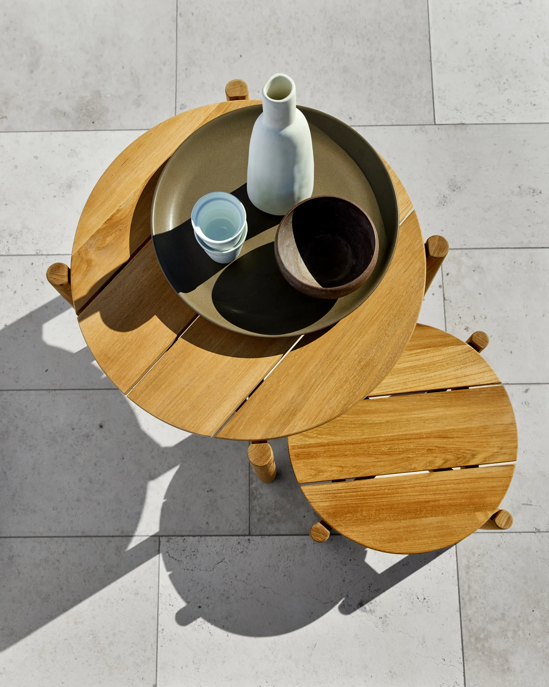 Koster loungebord lille Ø42 cm, Teak Skargaarden