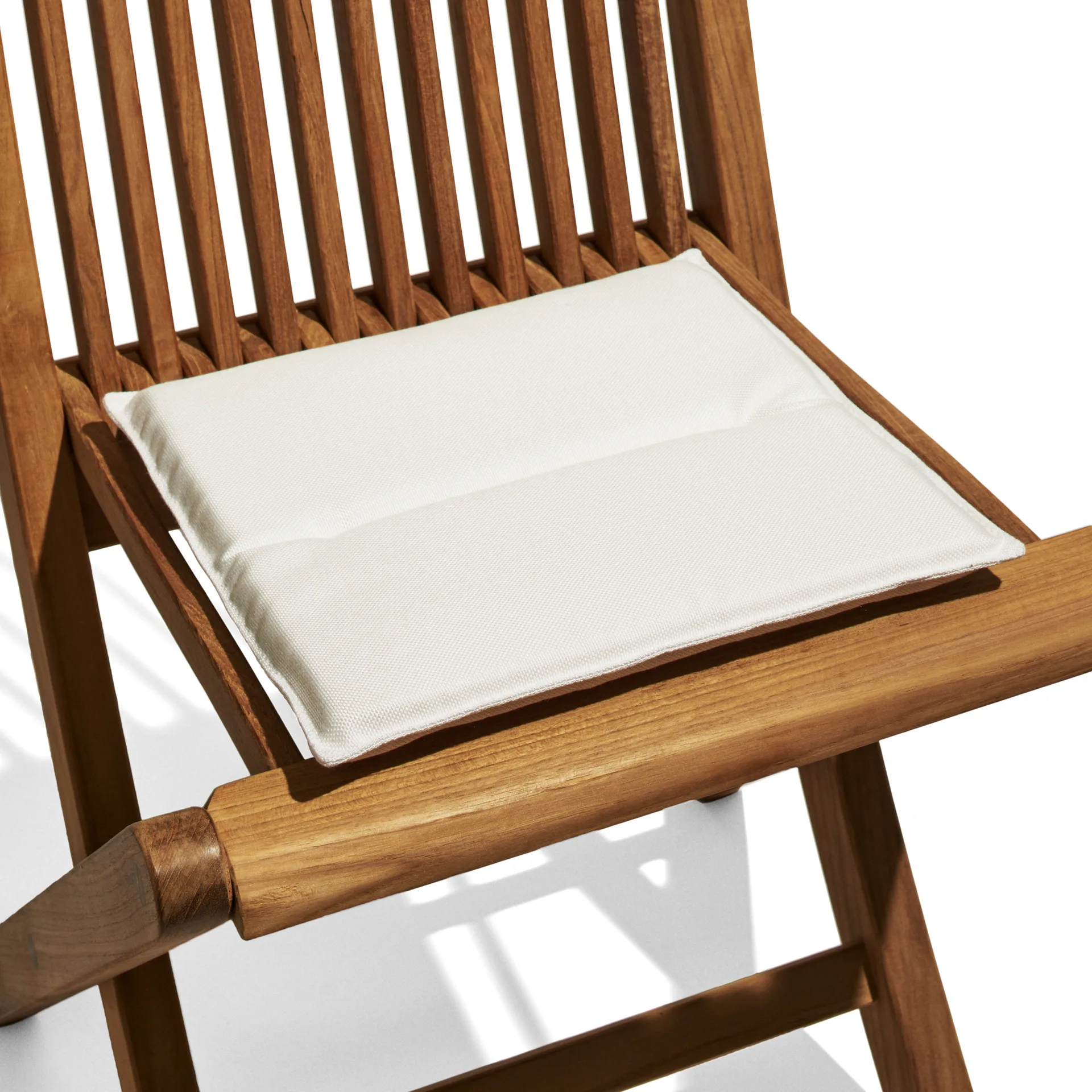 Viken stolehynde, Sunbrella Natté White Skargaarden