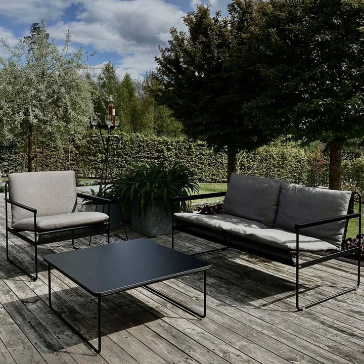 Slow 2-pers. sofa, Sunbrella grå-sort stålstel SMD Design