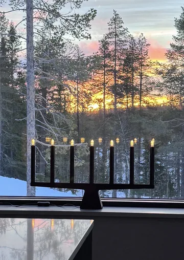 Stella 7 adventslysestage 60 cm - Sort - SMD Design