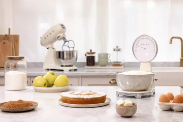 Smeg 50's Style analog køkkenvægt - Creme - Smeg