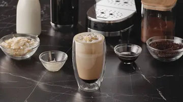 Smeg 50's Style espressomaskine med mælkeskummer - Sort - Smeg