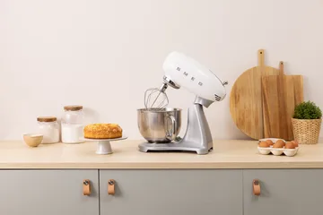 Smeg 50's Style køkkenmaskine 4,8 L - Hvid-sølv 800 W - Smeg