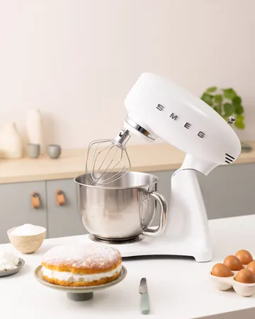 Smeg 50's style køkkenmaskine - Hvid, 1000 W, 4,8 l - Smeg