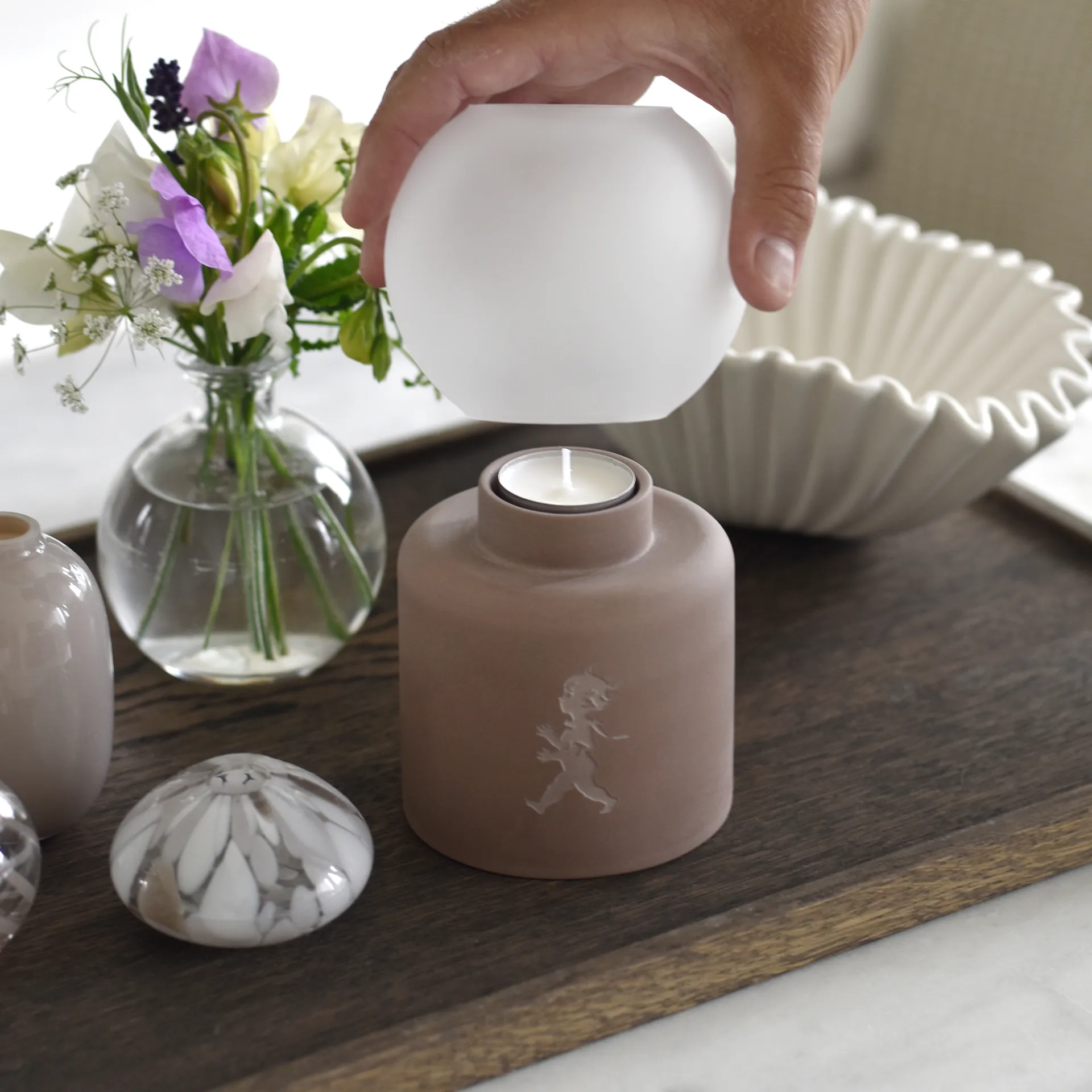 Globe fyrfadsstage Ø9,5x17 cm, Brun
 Solstickan Design