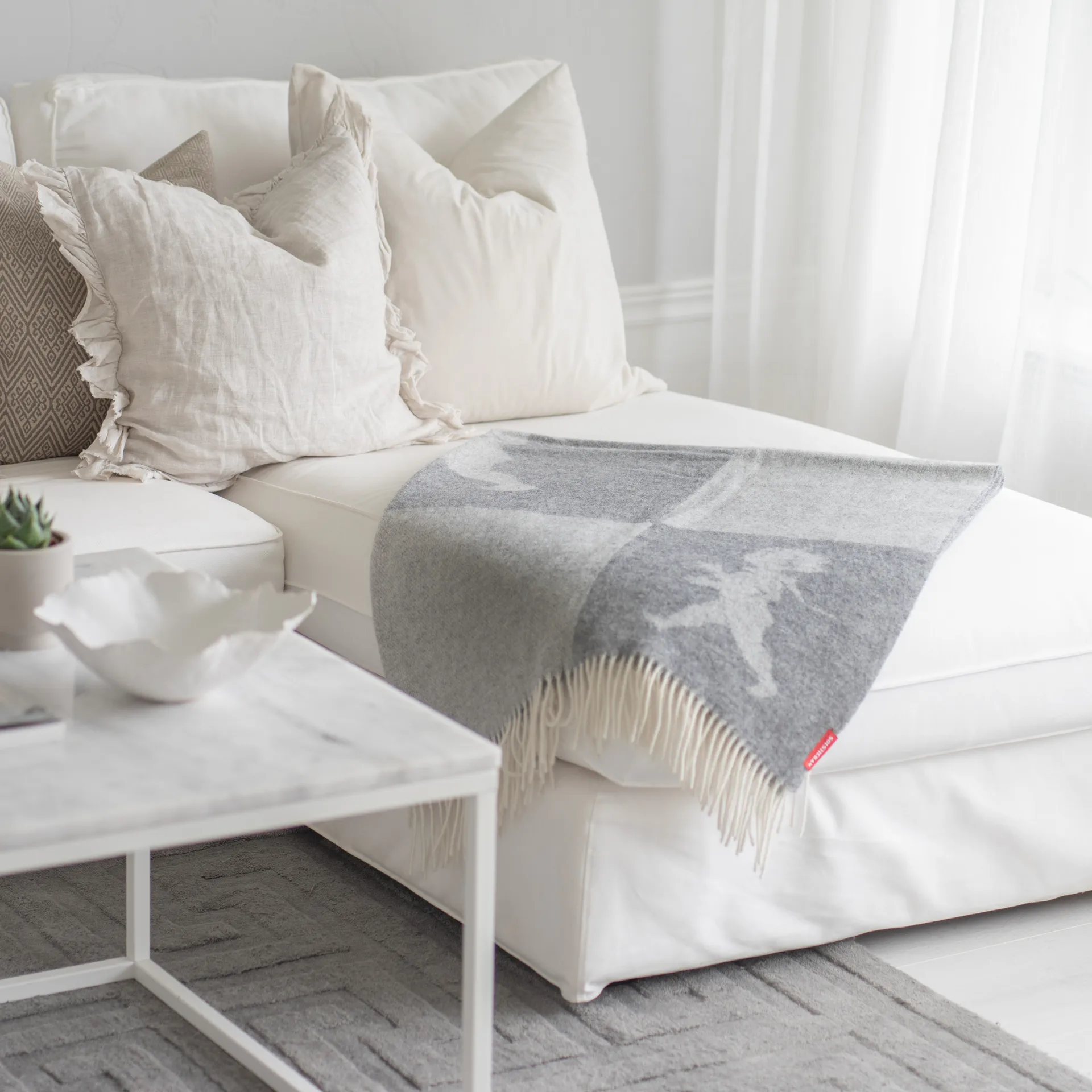 Solstickan plaid merinould 130x170 cm, Lysegrå Solstickan Design