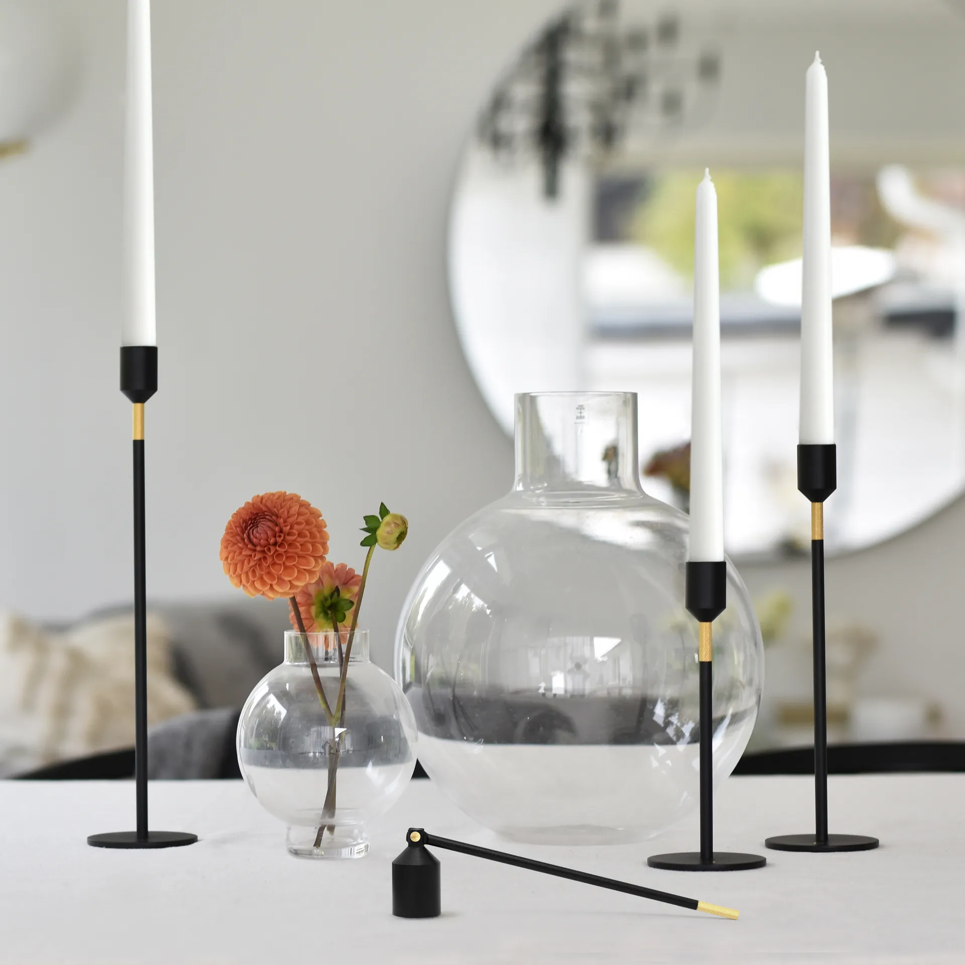 Three Stars lysestage M 27 cm, Sort Solstickan Design