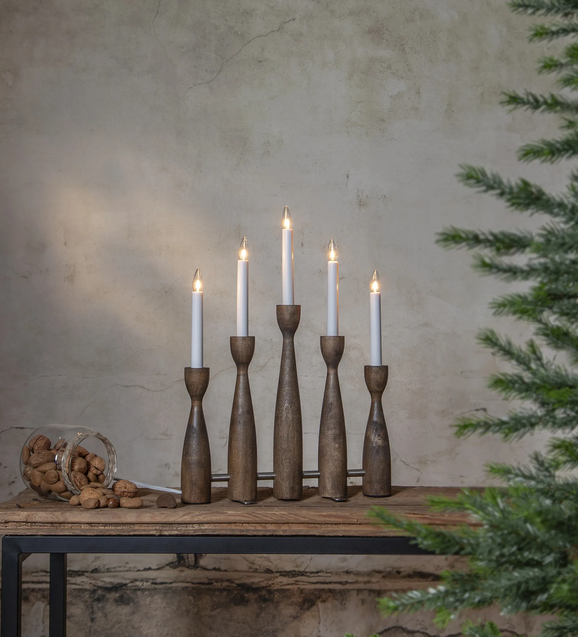 Midja 2.0 adventslysestage, Valnød Star Trading