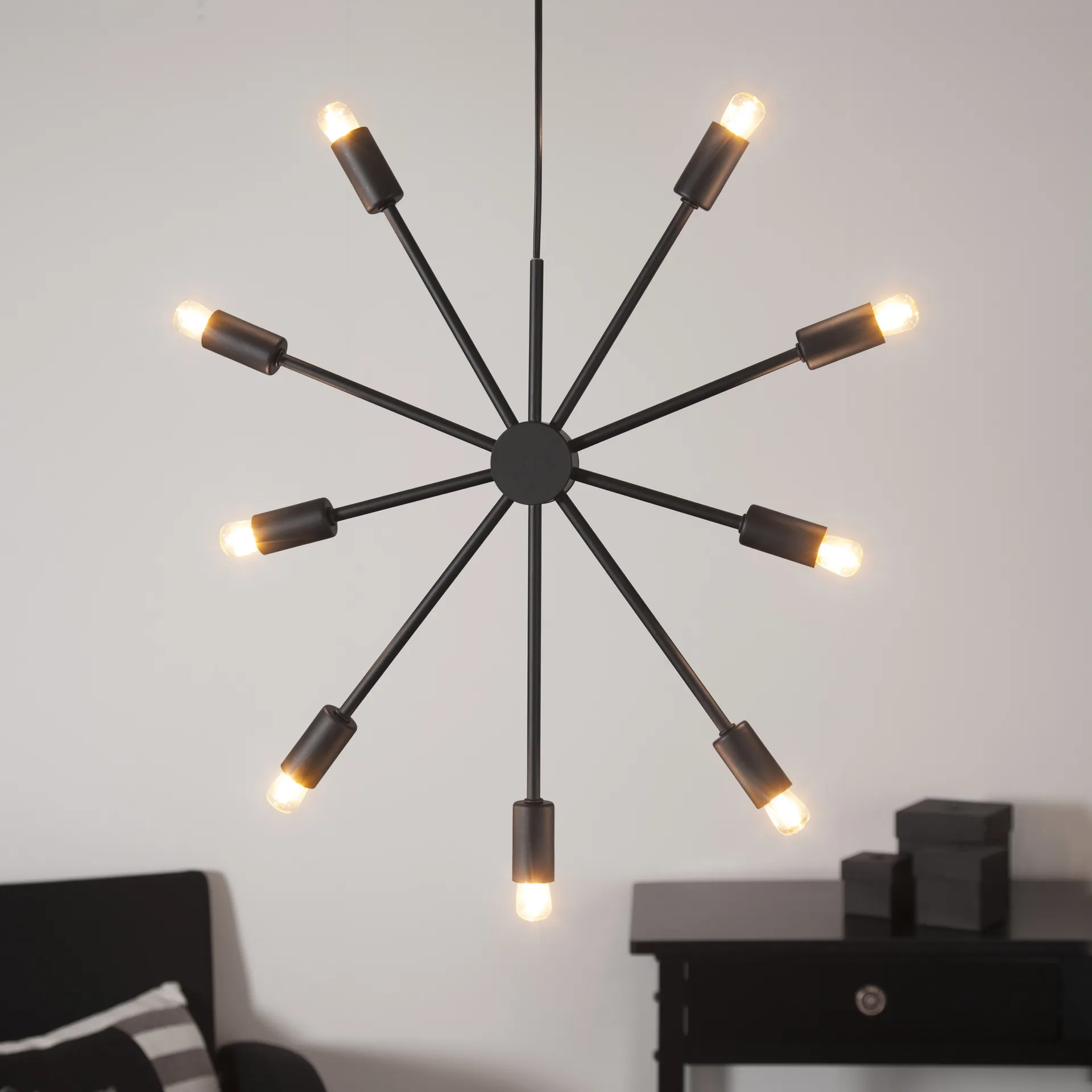 Pix Adventstjerne, Sort Star Trading