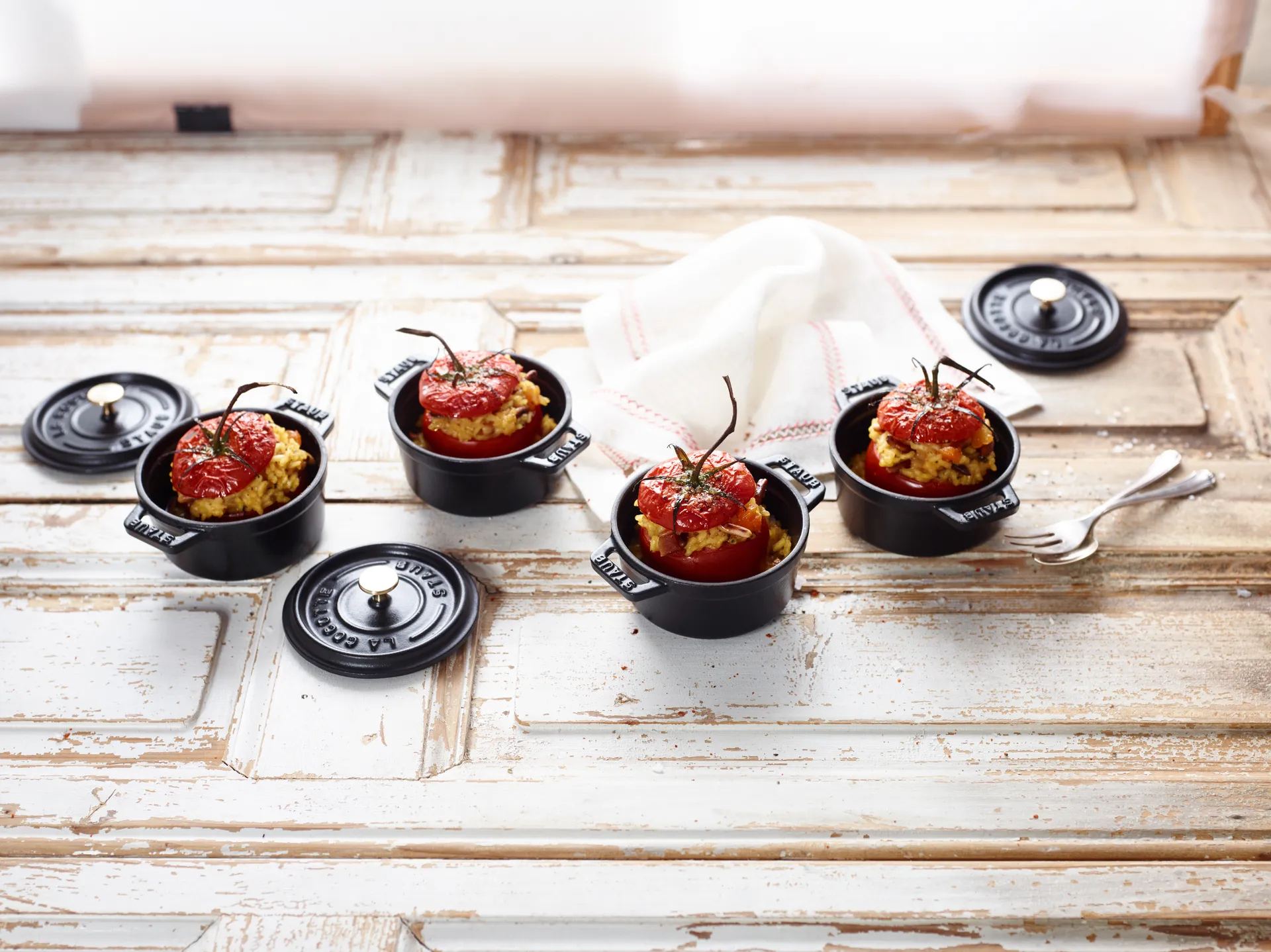 Staub La Cocotte rund gryde støbejern 0,25 L, Sort STAUB