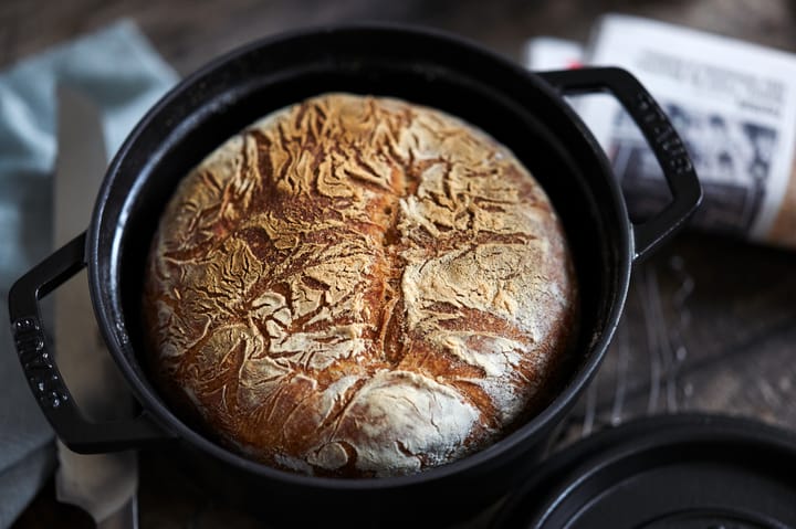 Staub La Cocotte rund gryde støbejern 1,7 L, Sort STAUB