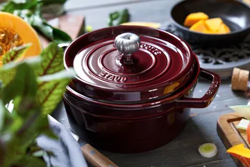 Staub La Cocotte rund gryde støbejern 5,25 L - Grenadine rød - STAUB
